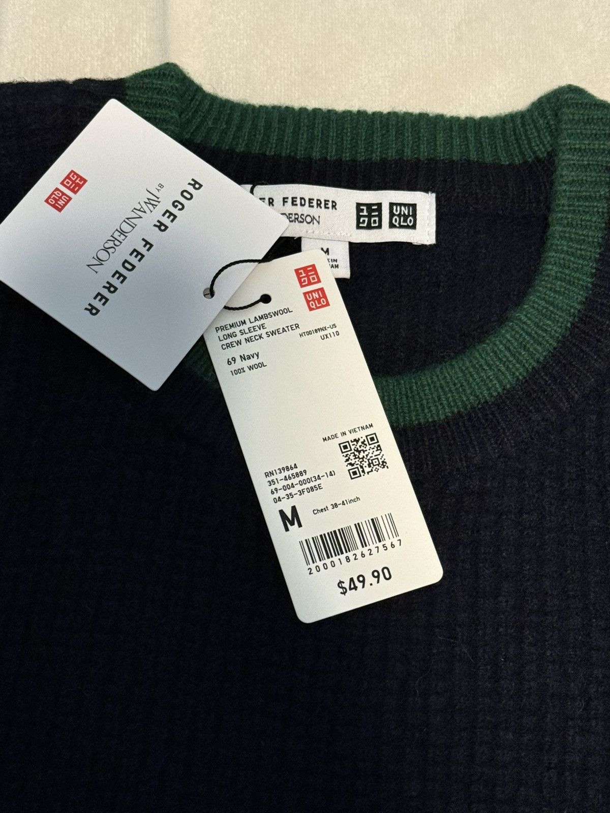 JW Anderson JW Anderson 100% Lambswool sweater Roger Federer Uniqlo Size US M / EU 48-50 / 2 - 2 Thumbnail