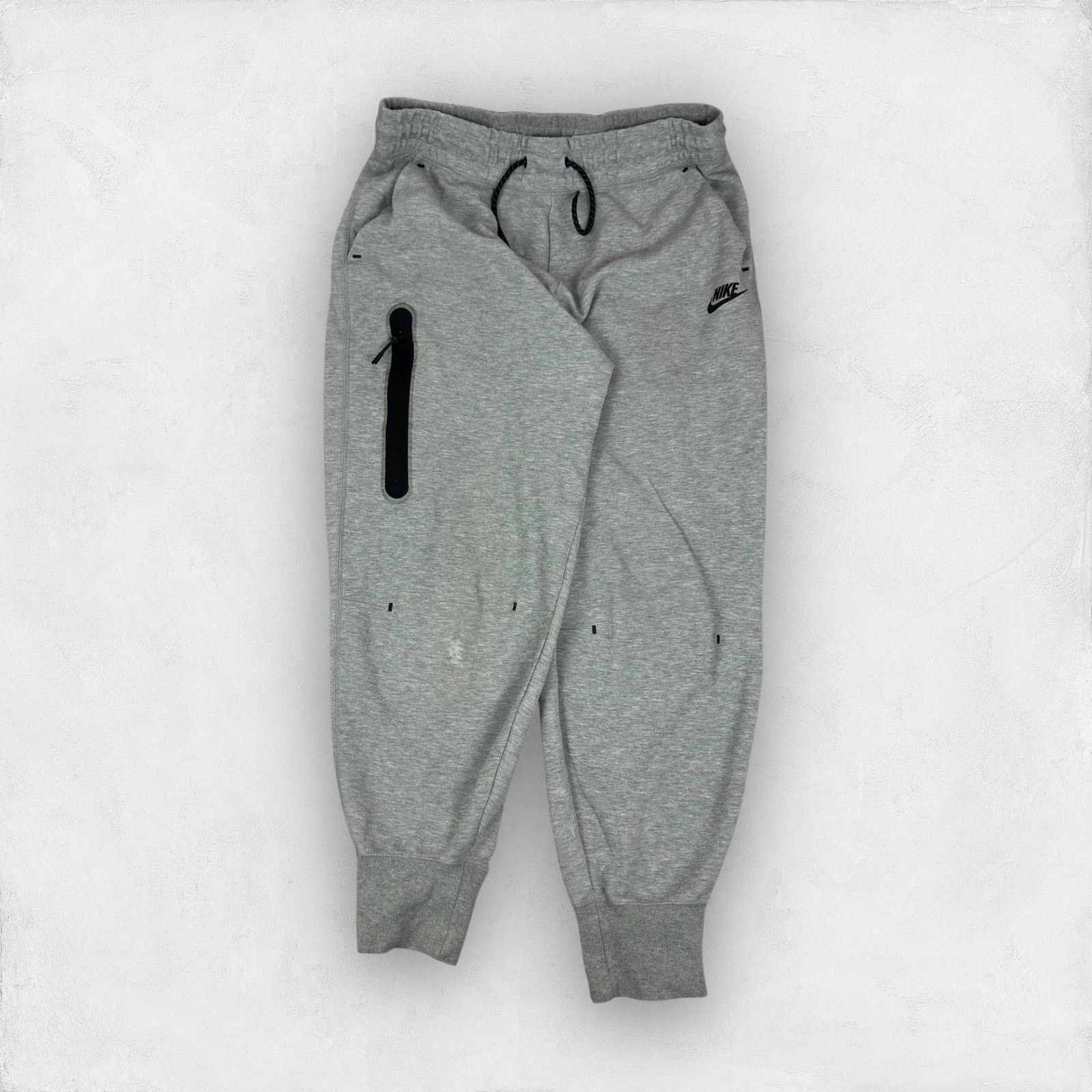 Nike Nike Sportswear Tech Fleece Women's Gray Jogger Pants Large Size 30" / US 8 / IT 44 - 1 Thumbnail
