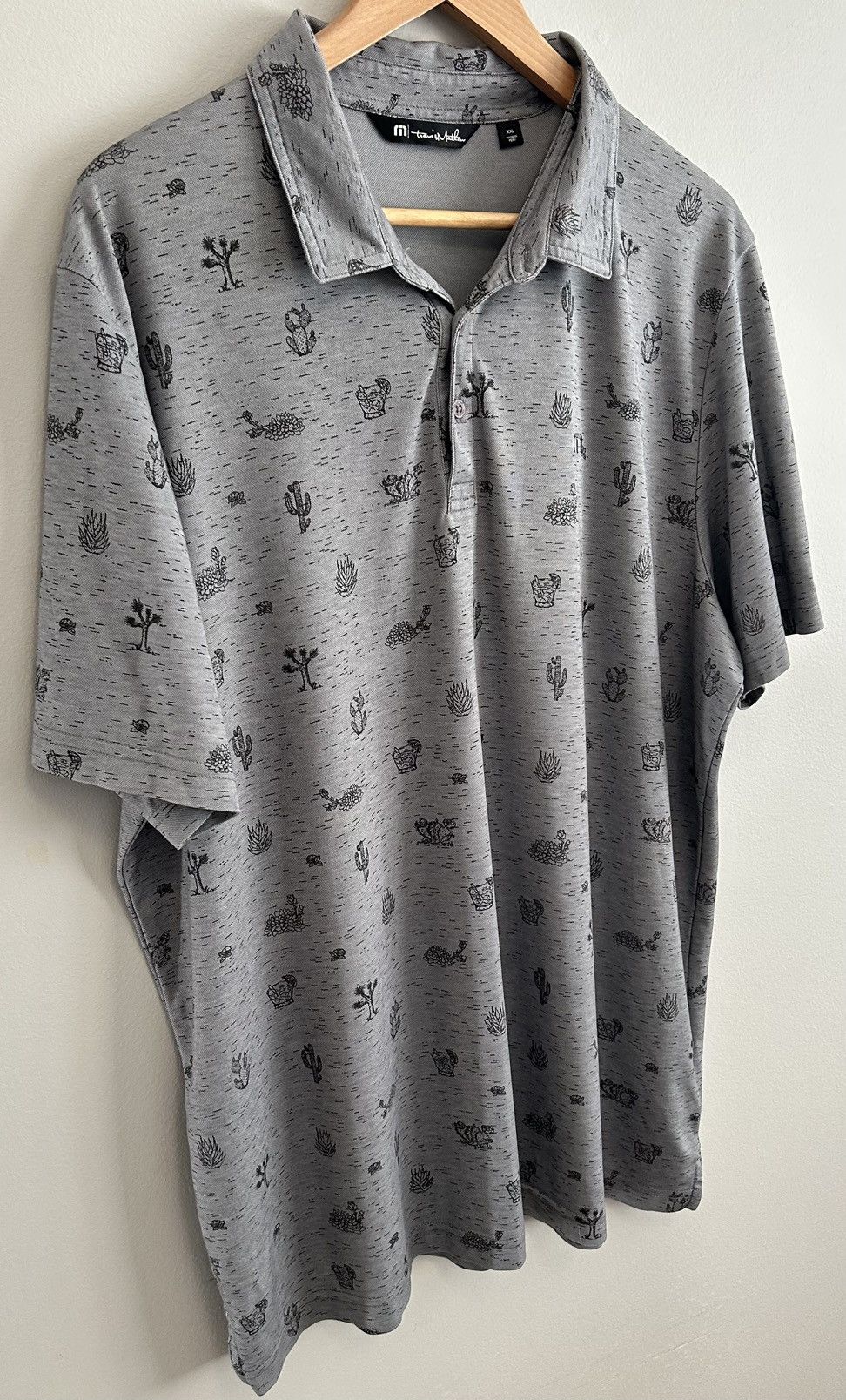 TravisMathew Travis Mathew Mens Grey Cactus Print Size CXL Polo Shirt Size US XXL / EU 58 / 5 - 2 Thumbnail