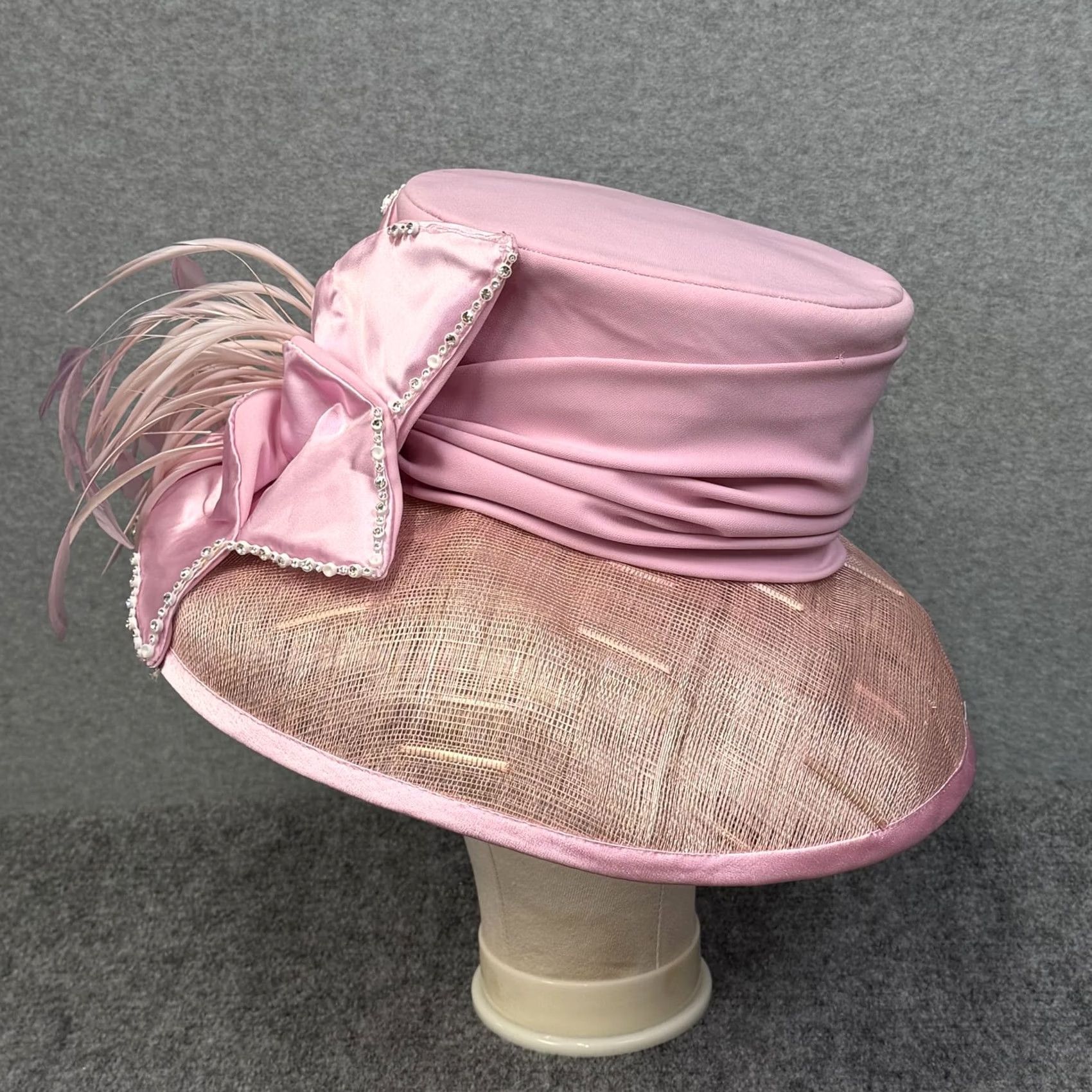 VINTAGE Elite CHAMPAGNE Hat Womens Pink Wide Brim Satin Bow  display picture 3