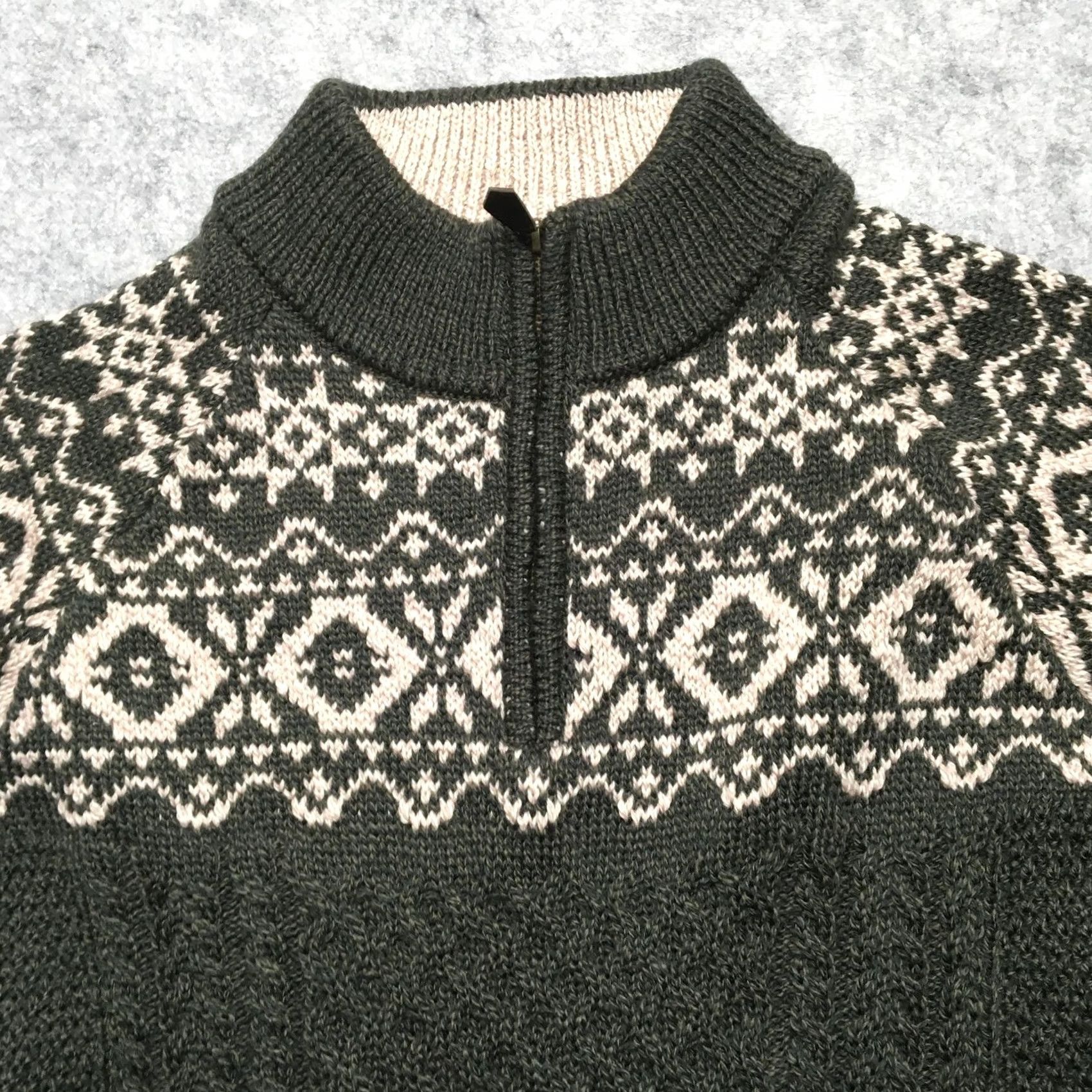 Market Aran Sweater Market Mens Large Green 1/4 Zip Mock Neck Wool Fair Isle Merino Cable-Knit Heavyweight Pullover Sweater Seasonal Fall Winter casual Mens Size US L / EU 52-54 / 3 - 3 Thumbnail