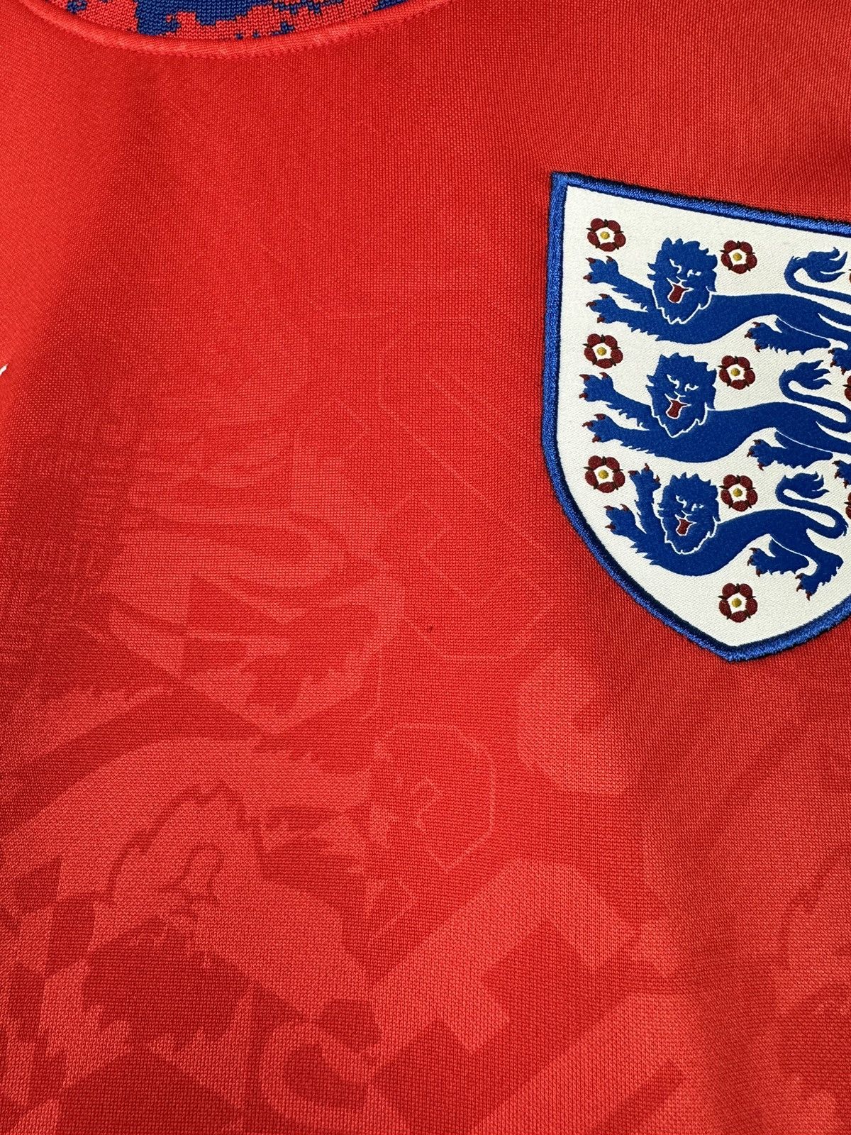 Nike England jersey kit 2020 2021 Nike training National team Men Size US M / EU 48-50 / 2 - 14 Thumbnail