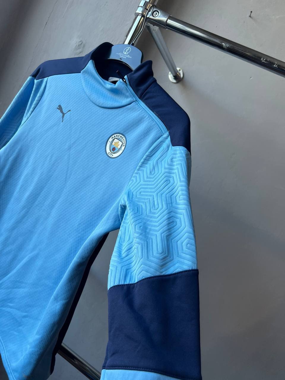 Puma 2019/20 MANCHESTER CITY PUMA TRAINING ZIP SOCCER LONG SLEEVE Size US M / EU 48-50 / 2 - 6 Thumbnail