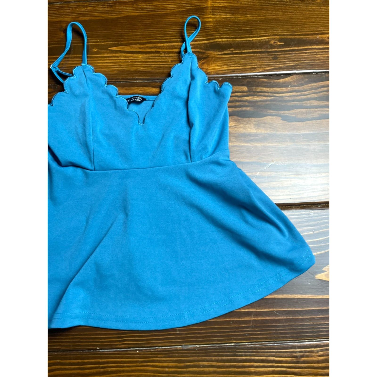 Shein SheIn Tank Top Women’s Size Small Blue Sleeveless Scalloped Neckline Tank Size S / US 4 / IT 40 - 4 Thumbnail