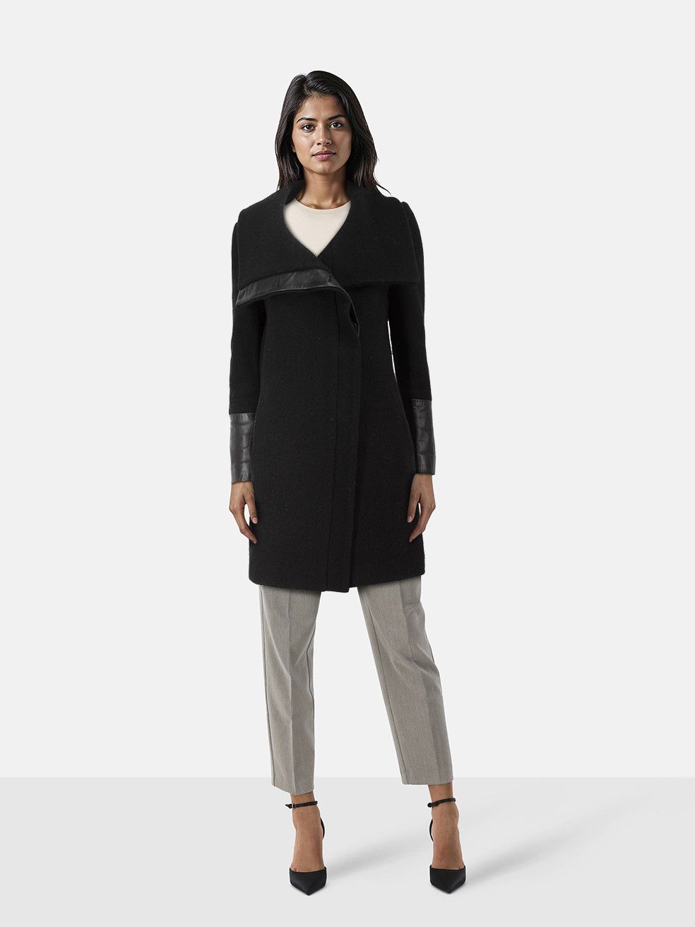 Club Monaco Black Wool & Lamb Leather Trim Coat Size M / US 6-8 / IT 42-44 - 1 Thumbnail