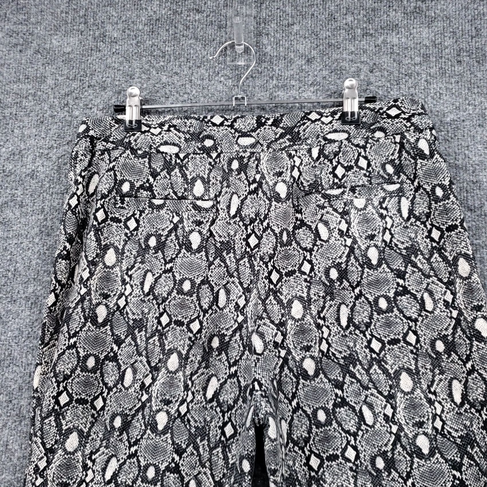 Liz Claiborne Liz Claiborne Womens Pants 8 Gray Black Crop Straight Snakeskin Casual Mid-Rise Size 30" / US 8 / IT 44 - 6 Thumbnail