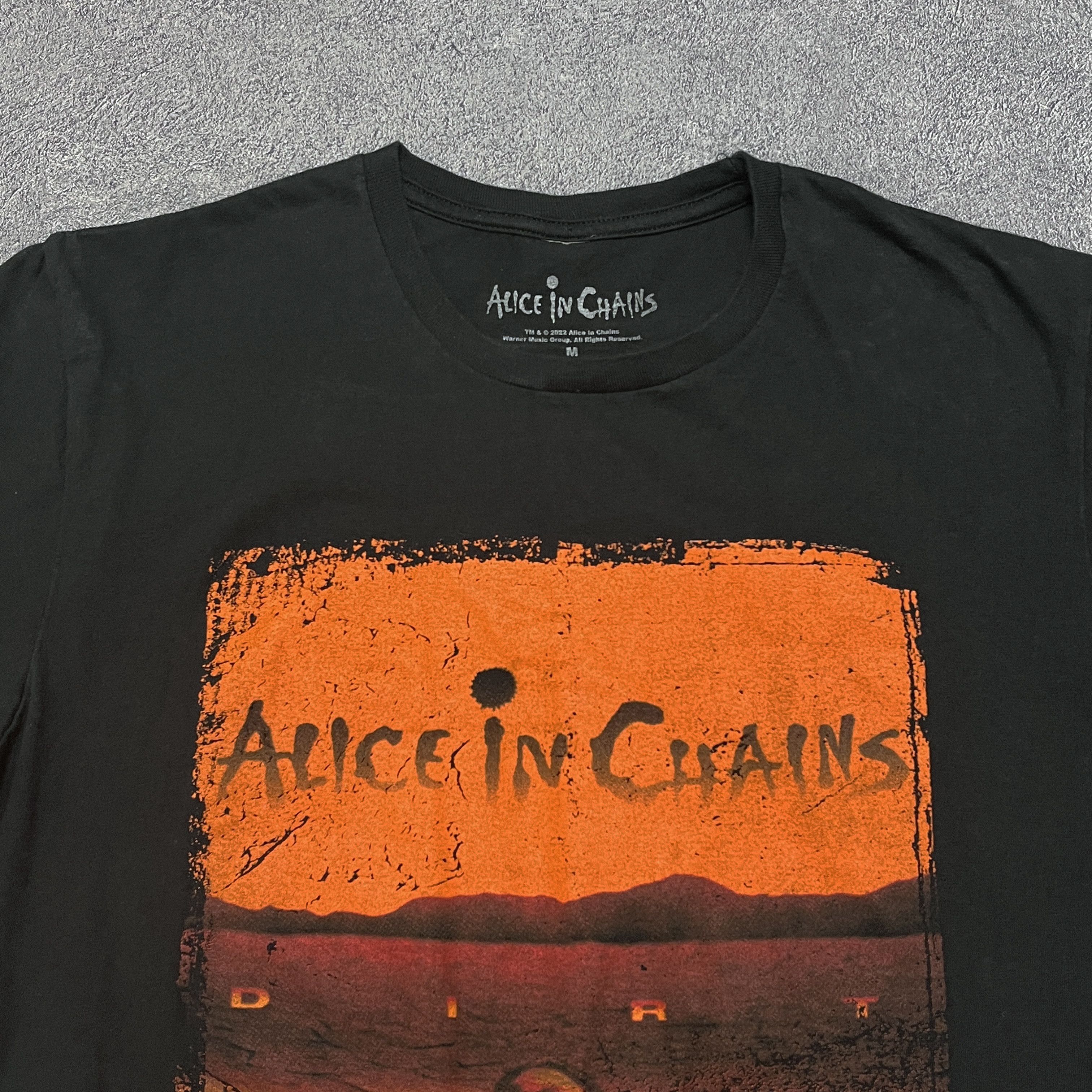 Band Tees Alice In Chains Shirt Size US M / EU 48-50 / 2 - 4 Thumbnail