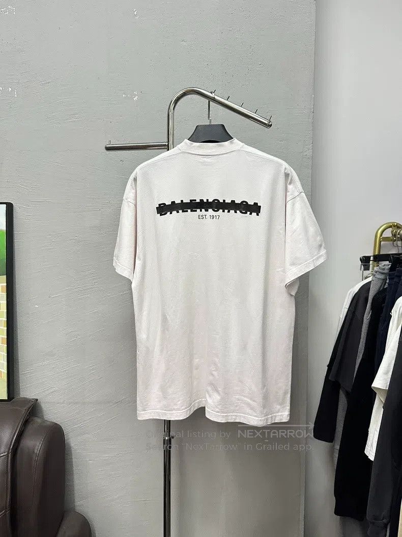 Balenciaga Balenciaga Delete Stripe White Short Sleeve Size US M / EU 48-50 / 2 - 5 Thumbnail