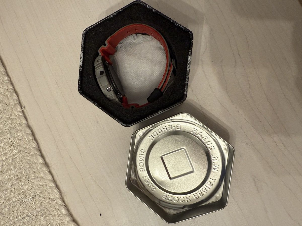 G Shock RARE G SHOCK SNEAKER FREAKER WATCH RARE Size ONE SIZE - 4 Thumbnail