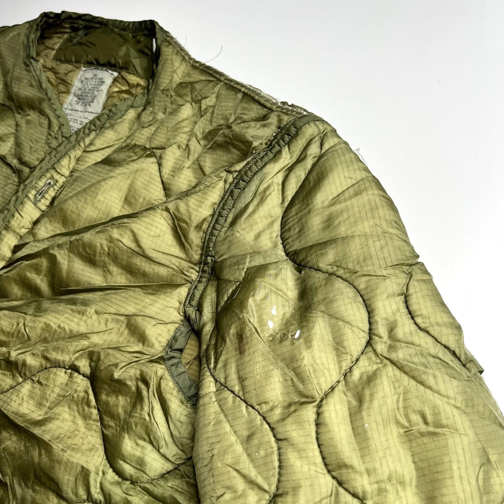 Vintage VINTAGE Royal Maid Assoc Jacket Mens L Military Olive Green Nylon Liner Cold Weather 80s Size US L / EU 52-54 / 3 - 5 Thumbnail
