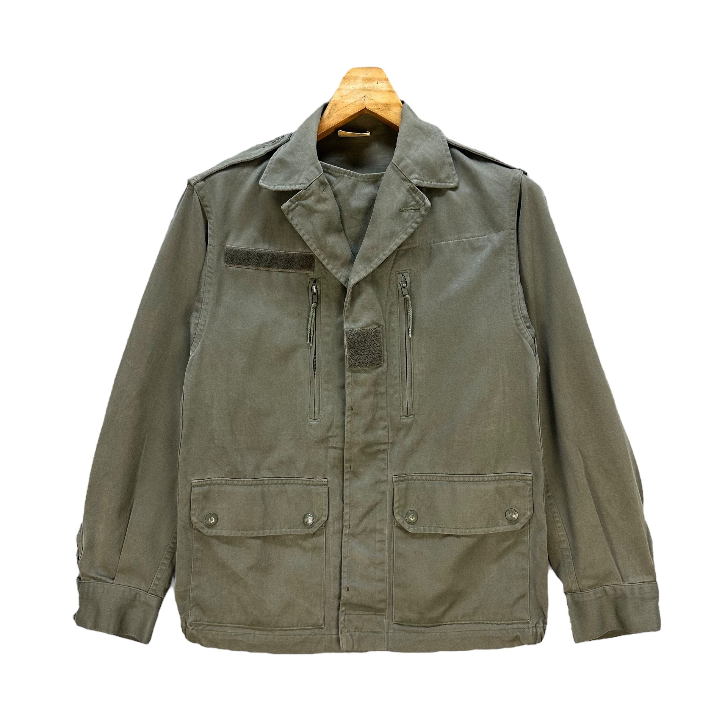 Vintage Vintage Military Olive Green Field Jacket #A36-0815 Size US S / EU 44-46 / 1 - 1 Thumbnail