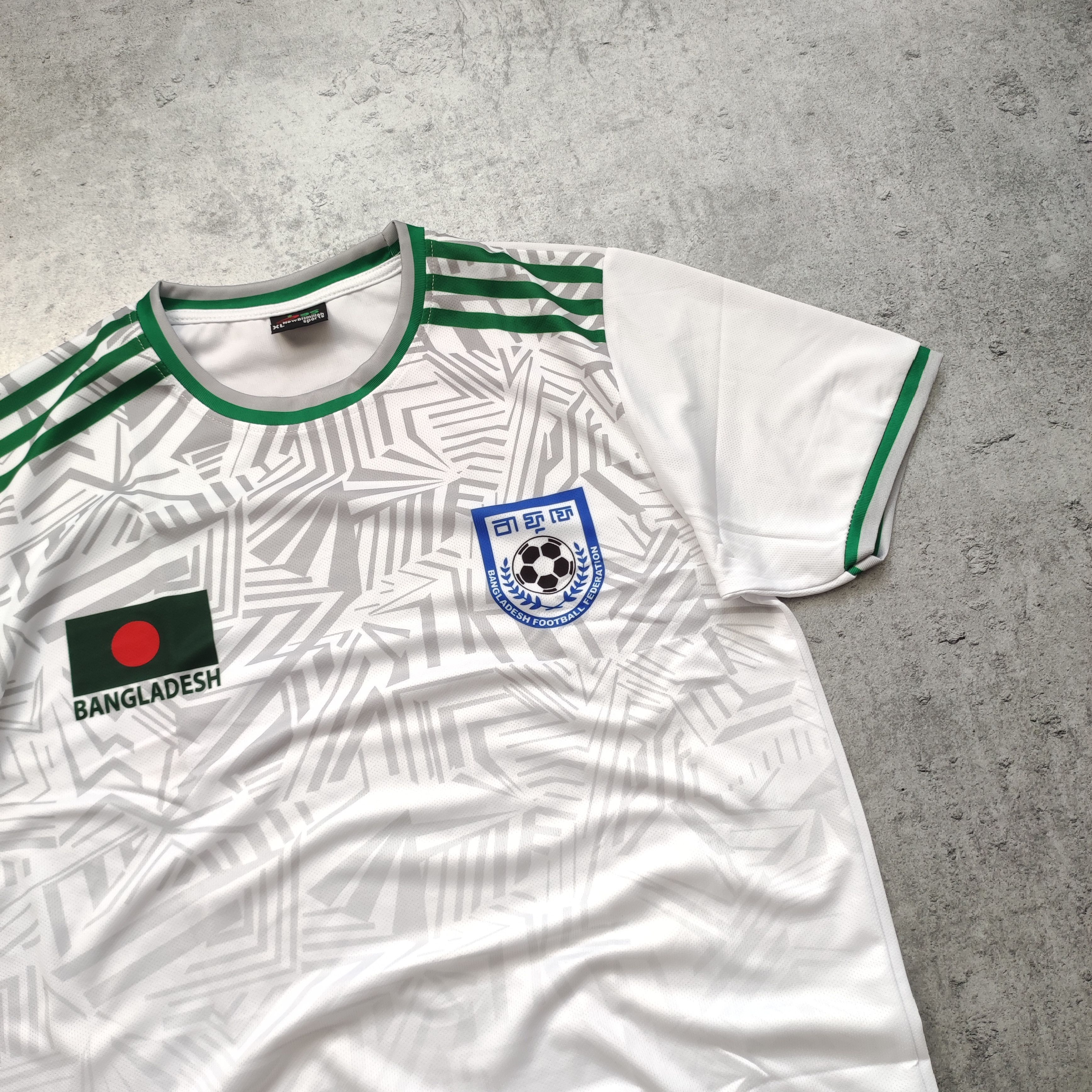 Other RARE Bangladesh National Football 2023 Away Jersey Size US L / EU 52-54 / 3 - 3 Thumbnail
