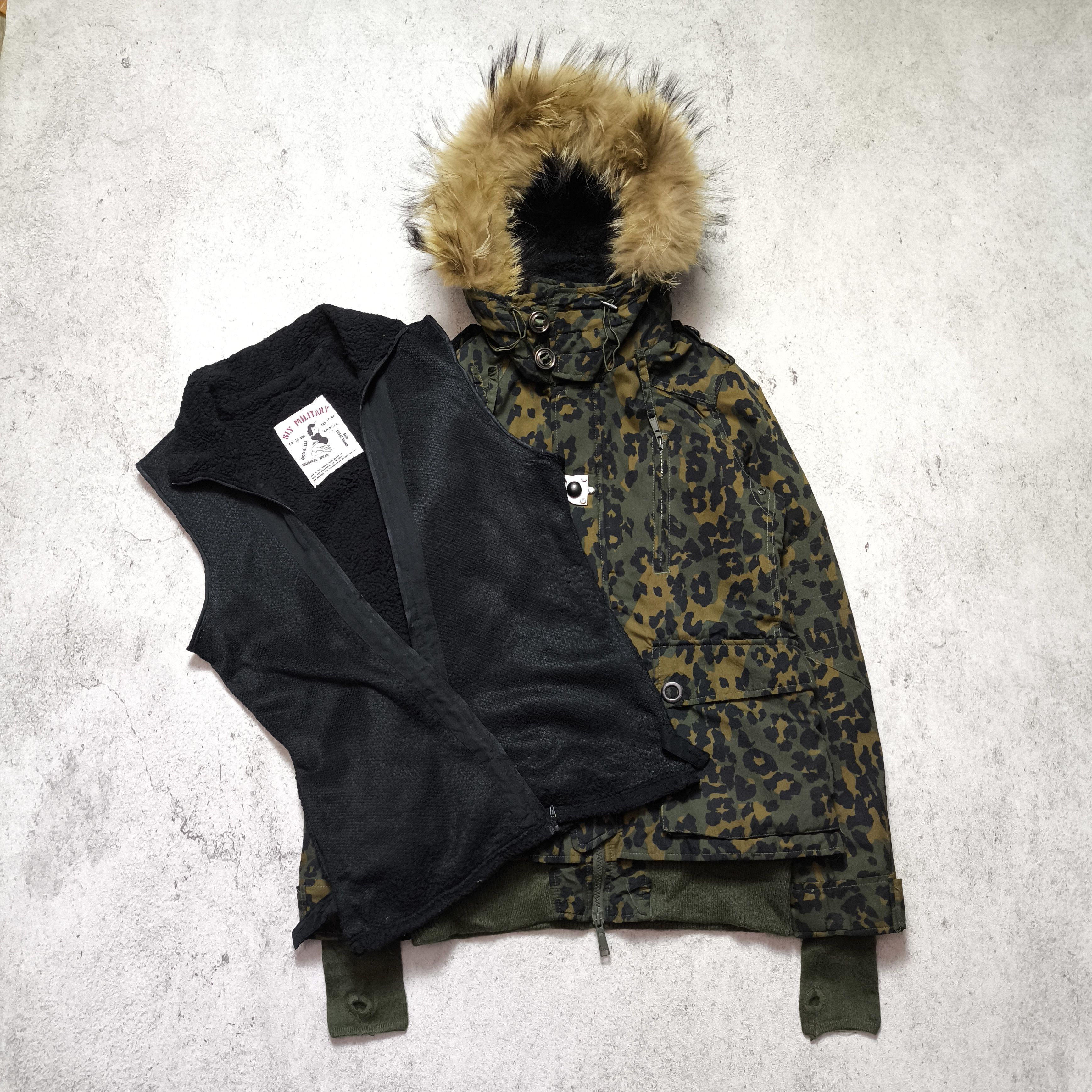 Le Grande Bleu (L.G.B.) SLY Camouflage Fur Racoon Jacket Size US M / EU 48-50 / 2 - 4 Thumbnail