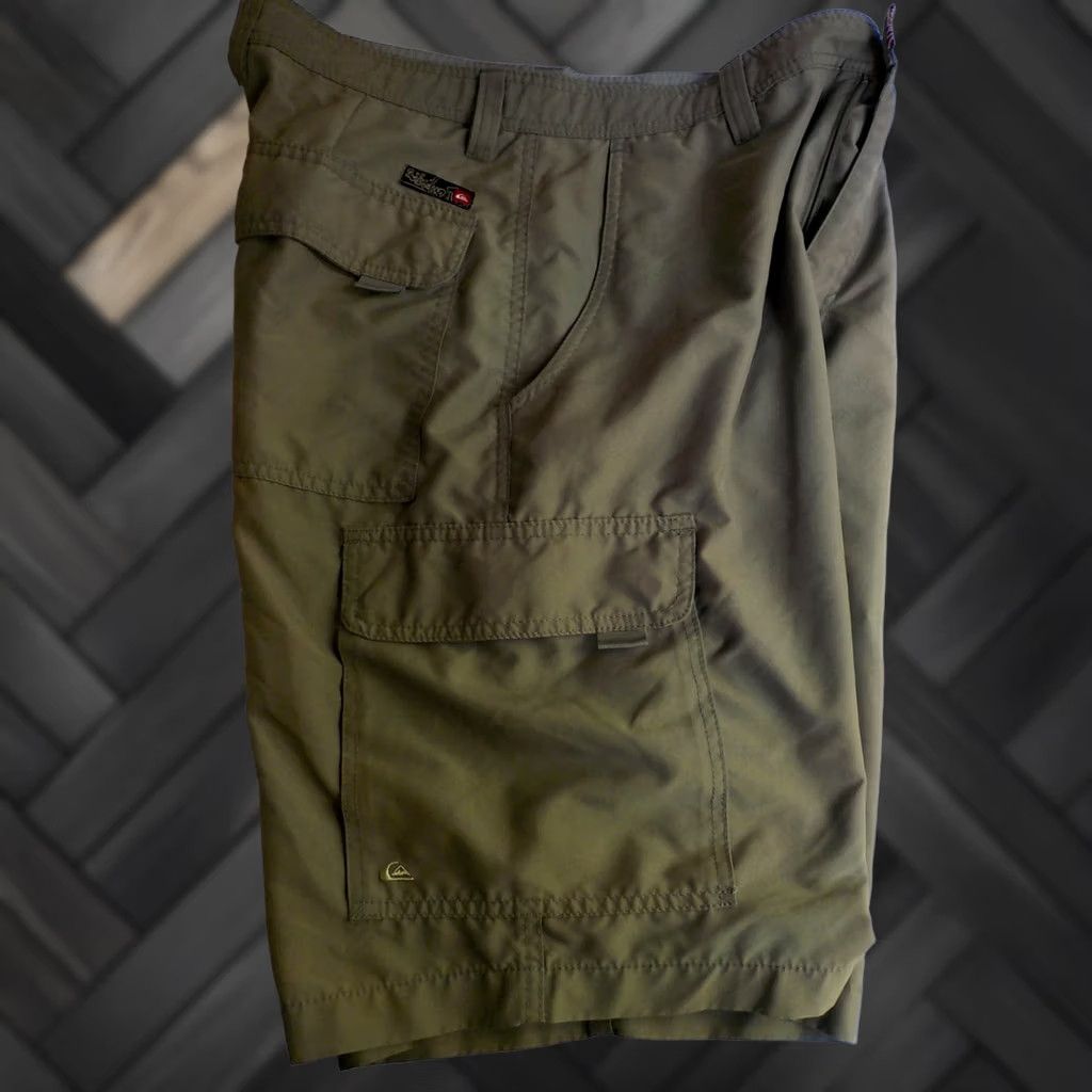 Quiksilver QUILSILVER Mens Flat Front Cargo Shorts Khaki SZ 33 Cargo Pockets Logo Side Back Pocket Polyester 100% Regular Mens Size US 33 - 1 Thumbnail