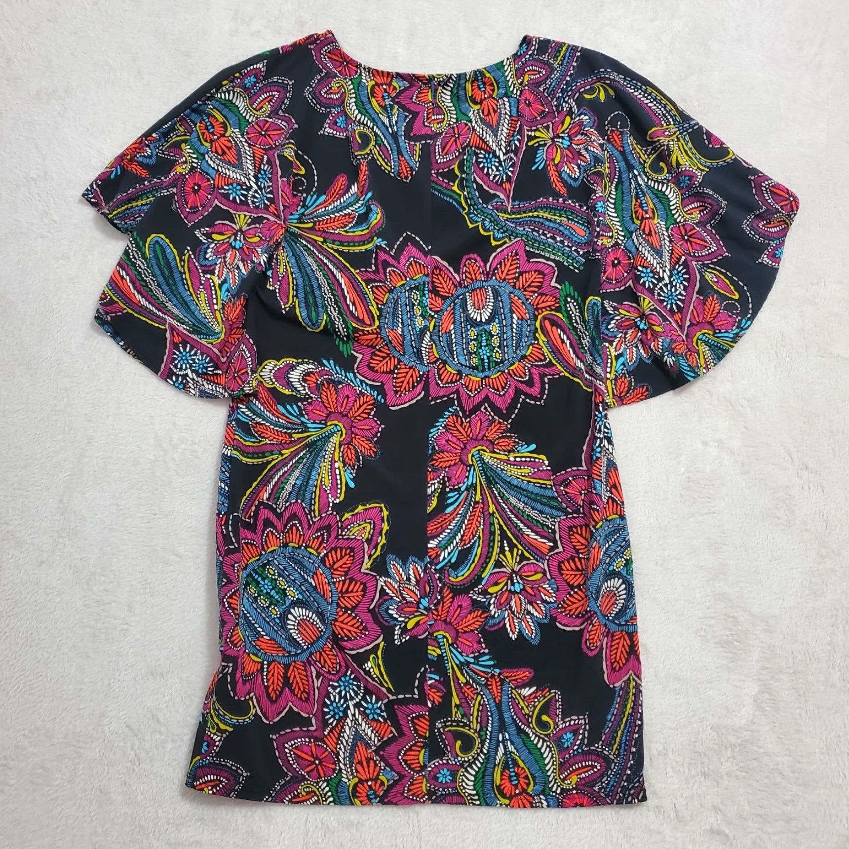 Trina Turk Trina Turk Mini Dress Women S Floral Mini Short Sleeve Swim Cover Up Boho Resort Size 28" / US 6 / IT 42 - 2 Thumbnail