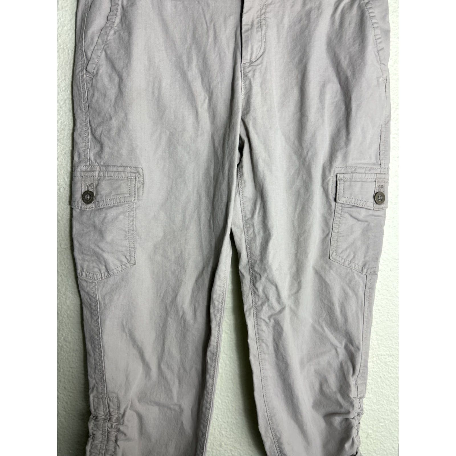 Eddie Bauer Eddie Bauer Women’s Pants Cargo Capri Beige Size 4 Cotton Size 27" / US 4 / IT 40 - 3 Thumbnail