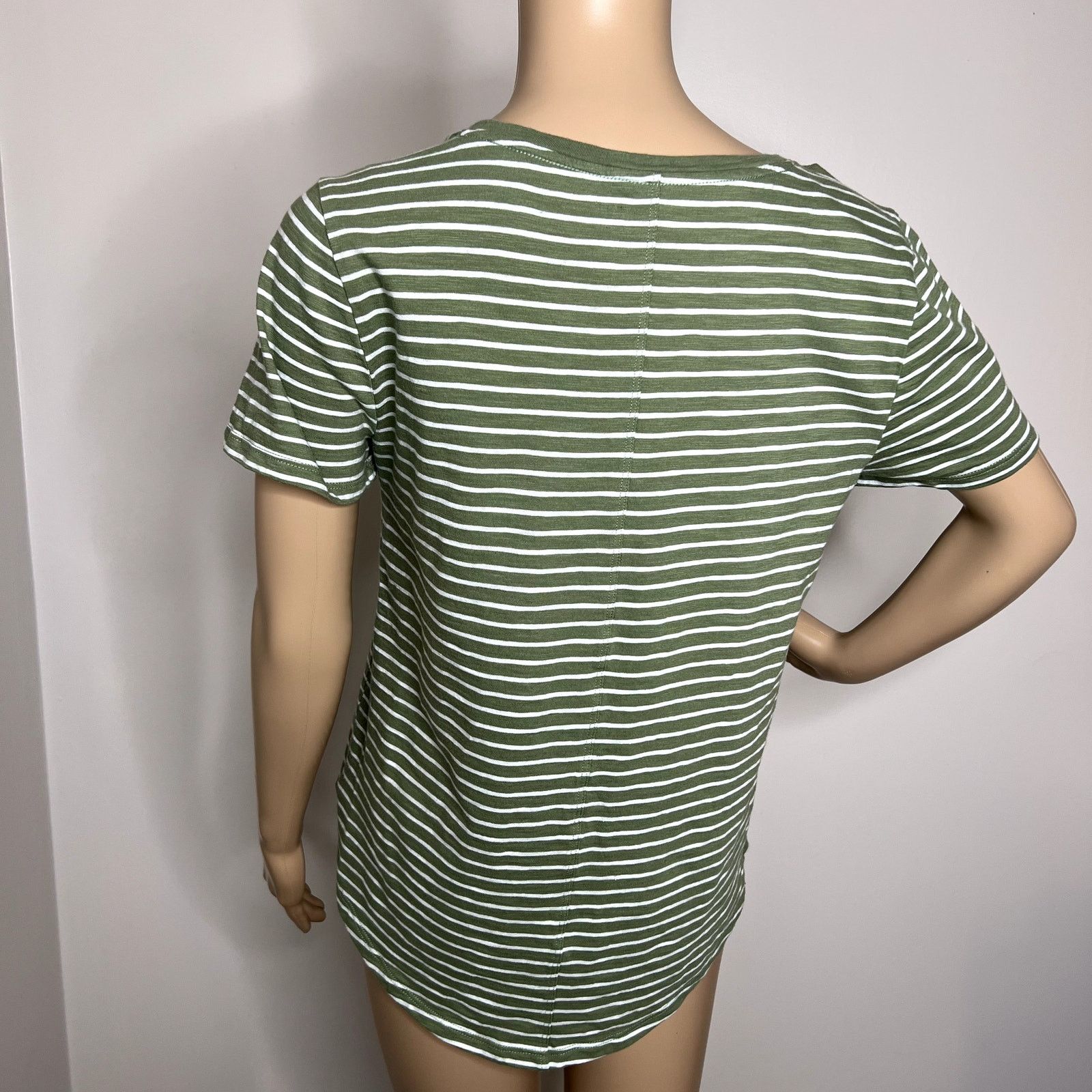 Gap Gap Green Striped Easy Tee Pocket Top Size M / US 6-8 / IT 42-44 - 3 Thumbnail