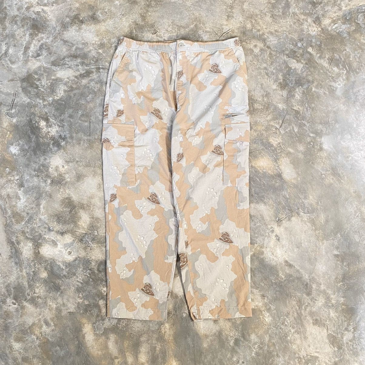 GU × Undercover Gu x Undercover 3 Quater Nylon Cargo Pants Size US 38 / EU 54 - 1 Thumbnail