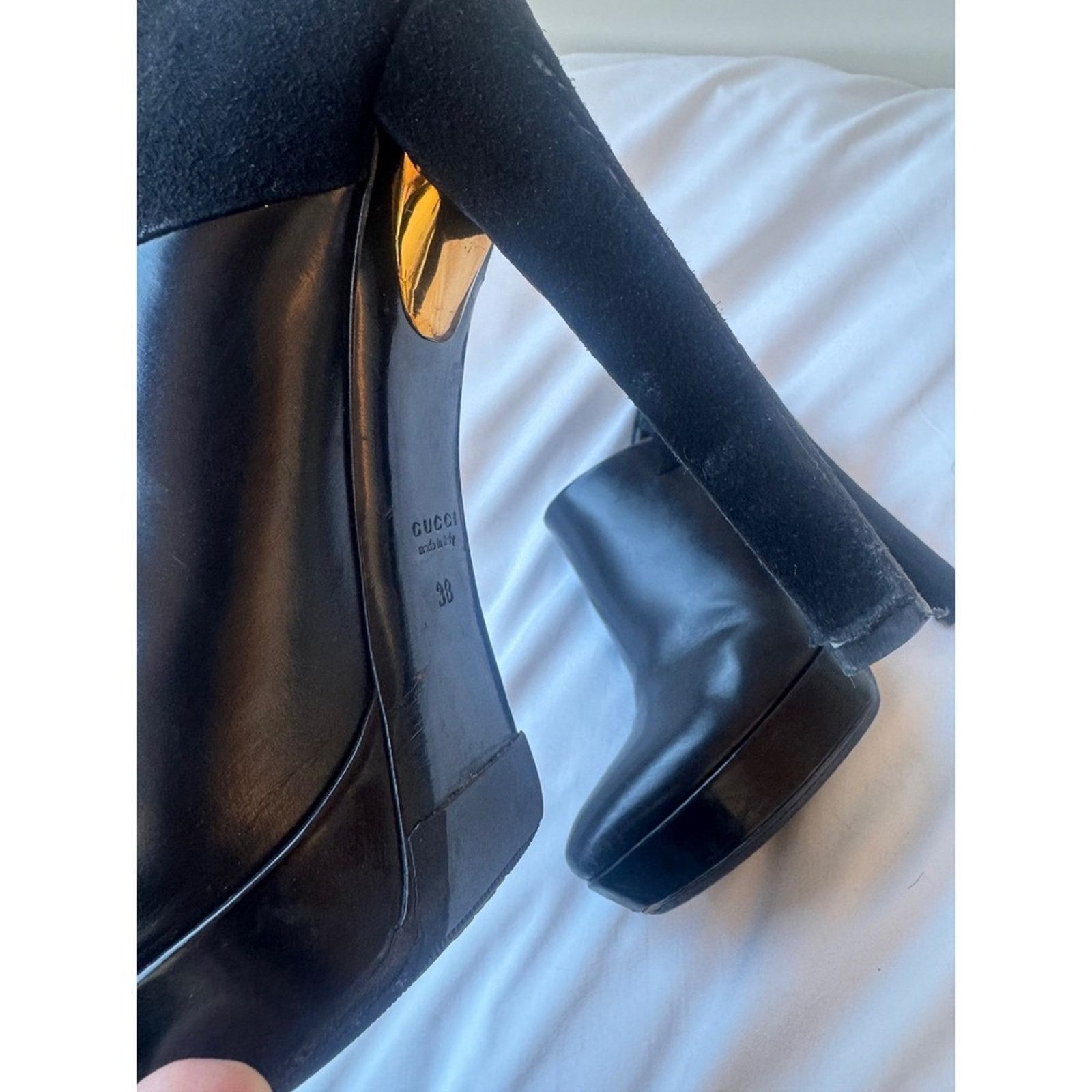 Gucci Gucci Black Leather Ankle Booties with Gold Horsebit – Size US 8.5 / IT 38.5 - 4 Thumbnail