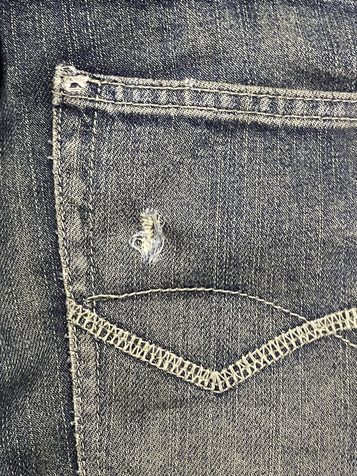 Japanese Brand Vintage Japanese Brands Mud Wash Distressed Loose Jeans Size US 39 - 8 Thumbnail