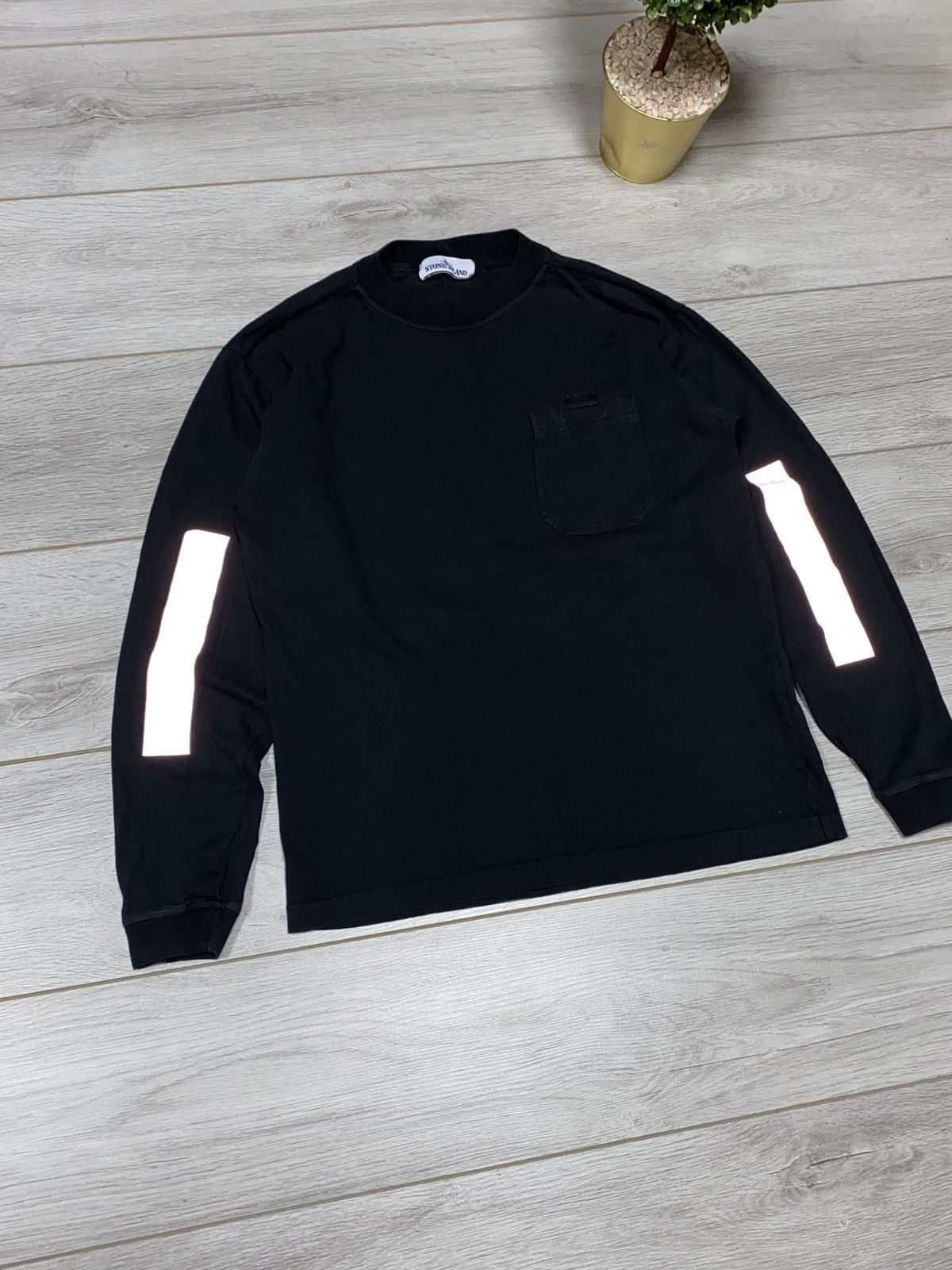 Stone Island Stone Island reflective vintage compass sweatshirt Size US S / EU 44-46 / 1 - 6 Thumbnail
