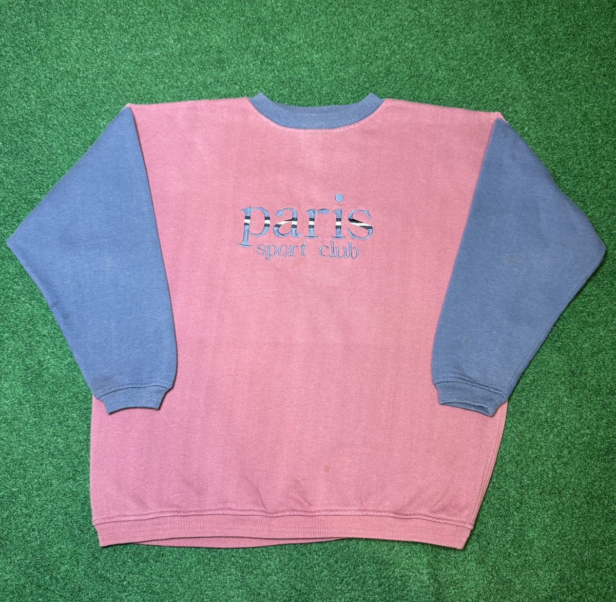 Vintage Vintage 90s Paris Sport Club Pullover Crewneck Sweatshirt Size L / US 10 / IT 46 - 1 Thumbnail