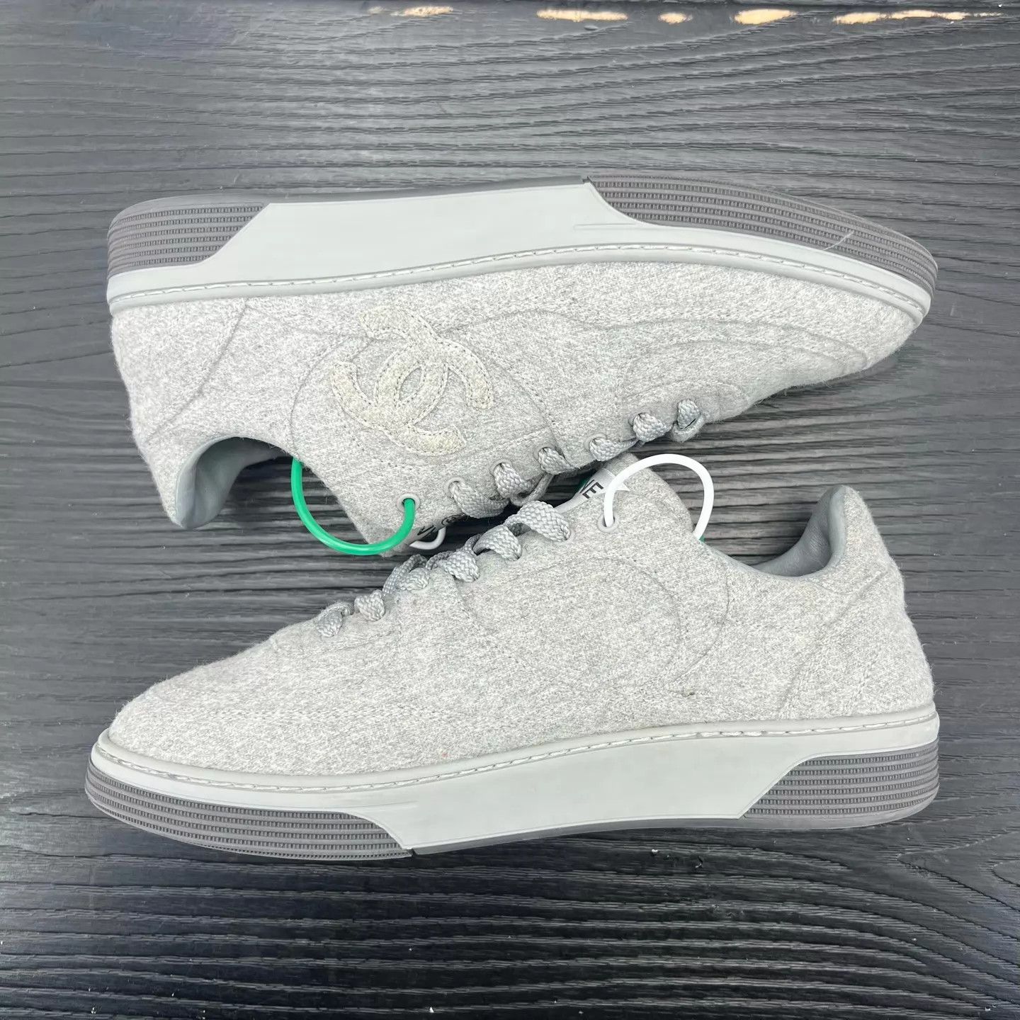 Chanel Chanel 24B Wool Gray Low-top Sneakers 38.5 Like New Size US 8 / IT 38 - 2 Thumbnail