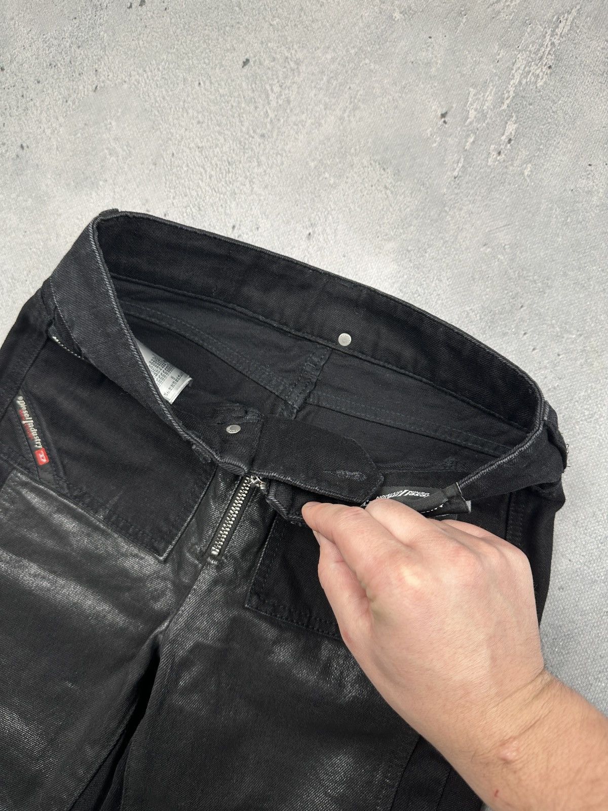 Diesel Diesel Industry Moto Coated Panel Zip Jeans Black Raw Hem Size 27" / US 4 / IT 40 - 18 Thumbnail