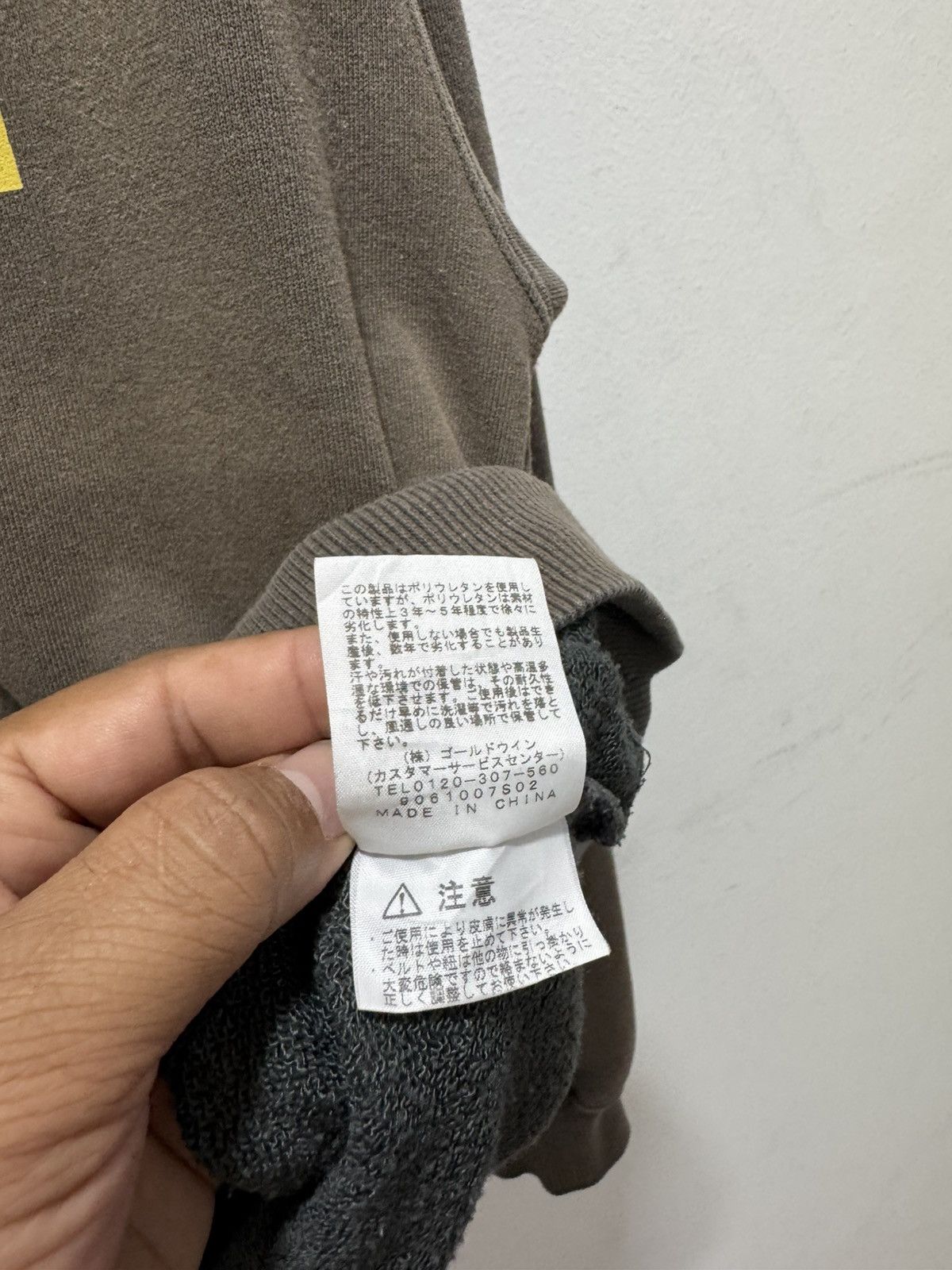 The North Face VINTAGE THE NORTH FACE BIG LOGO FADED HOODIE SWEATSHIRT Size US M / EU 48-50 / 2 - 13 Thumbnail