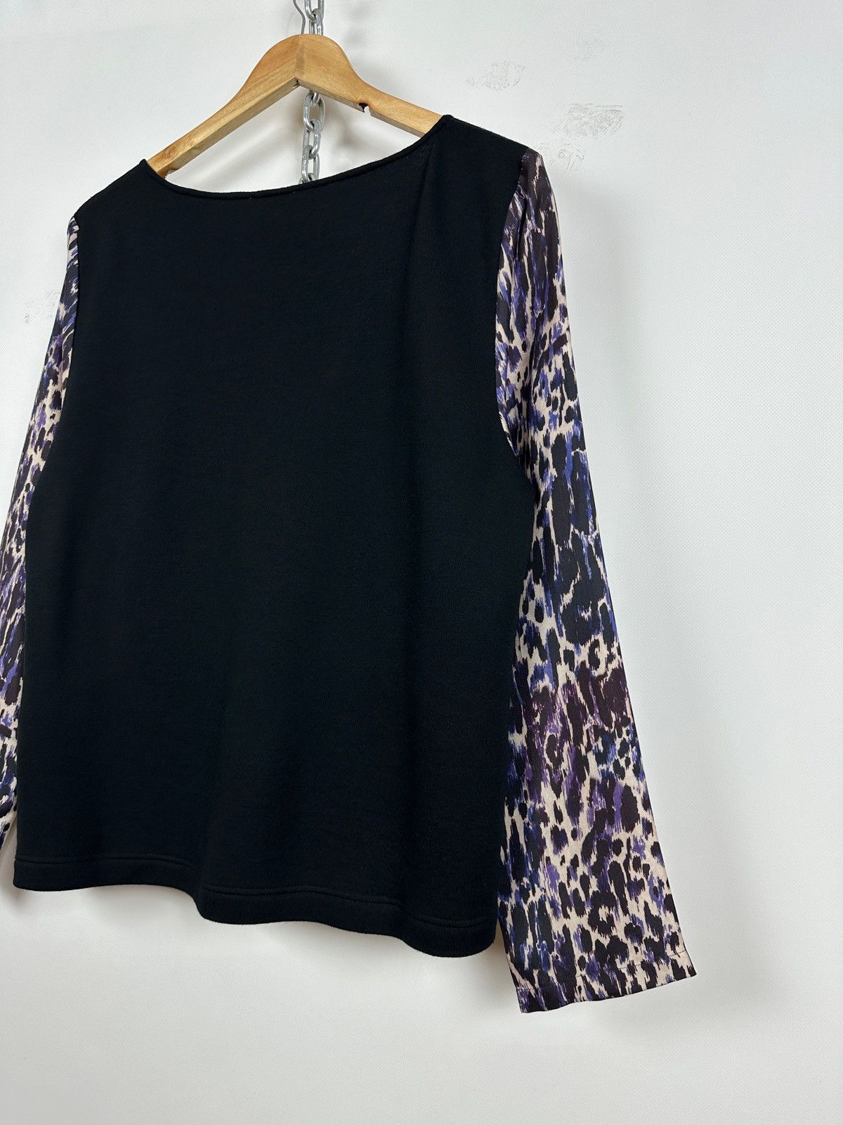 Dries Van Noten Dries Van Noten Black Wool / Leopard Silk Sleeve Sweater Size M / US 6-8 / IT 42-44 - 14 Thumbnail
