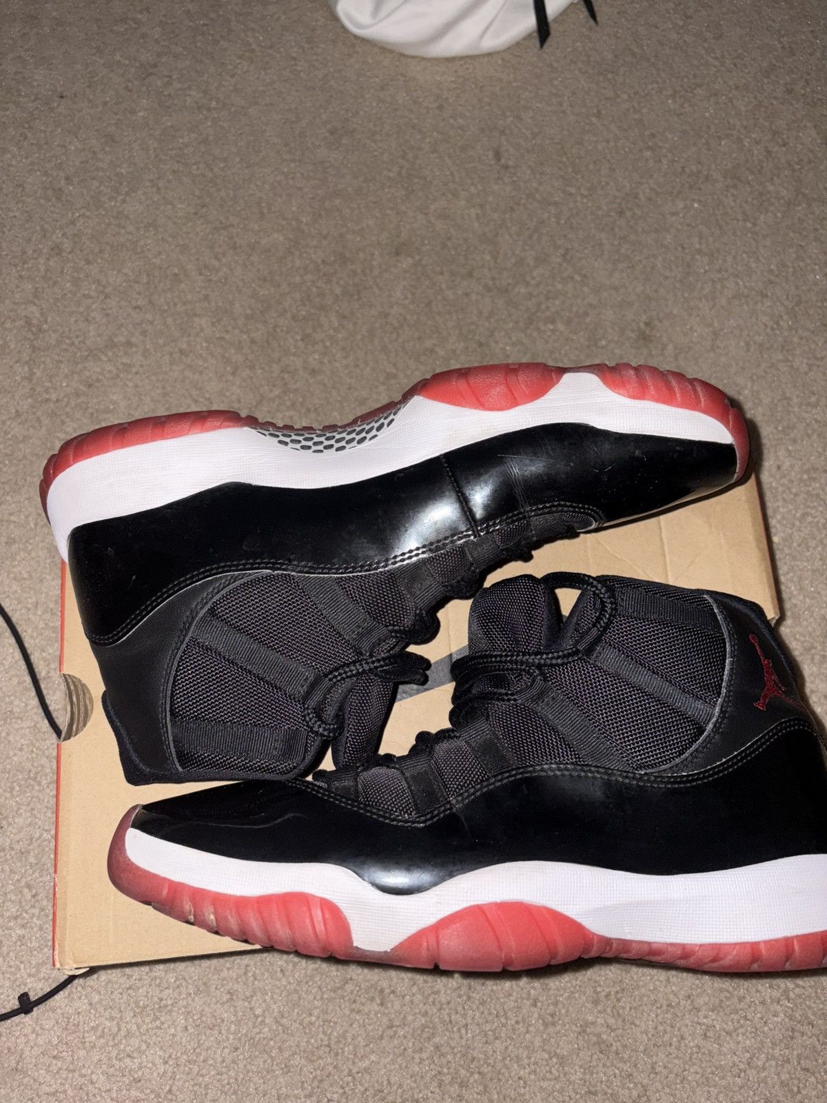 Jordan Brand Jordan 11 retro bred 2018 Size US 11 / EU 44 - 1 Thumbnail
