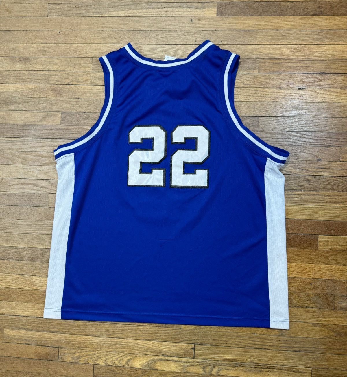 NCAA Duke Blue Devils Basketball Jersey #22 Size US XL / EU 56 / 4 - 2 Thumbnail
