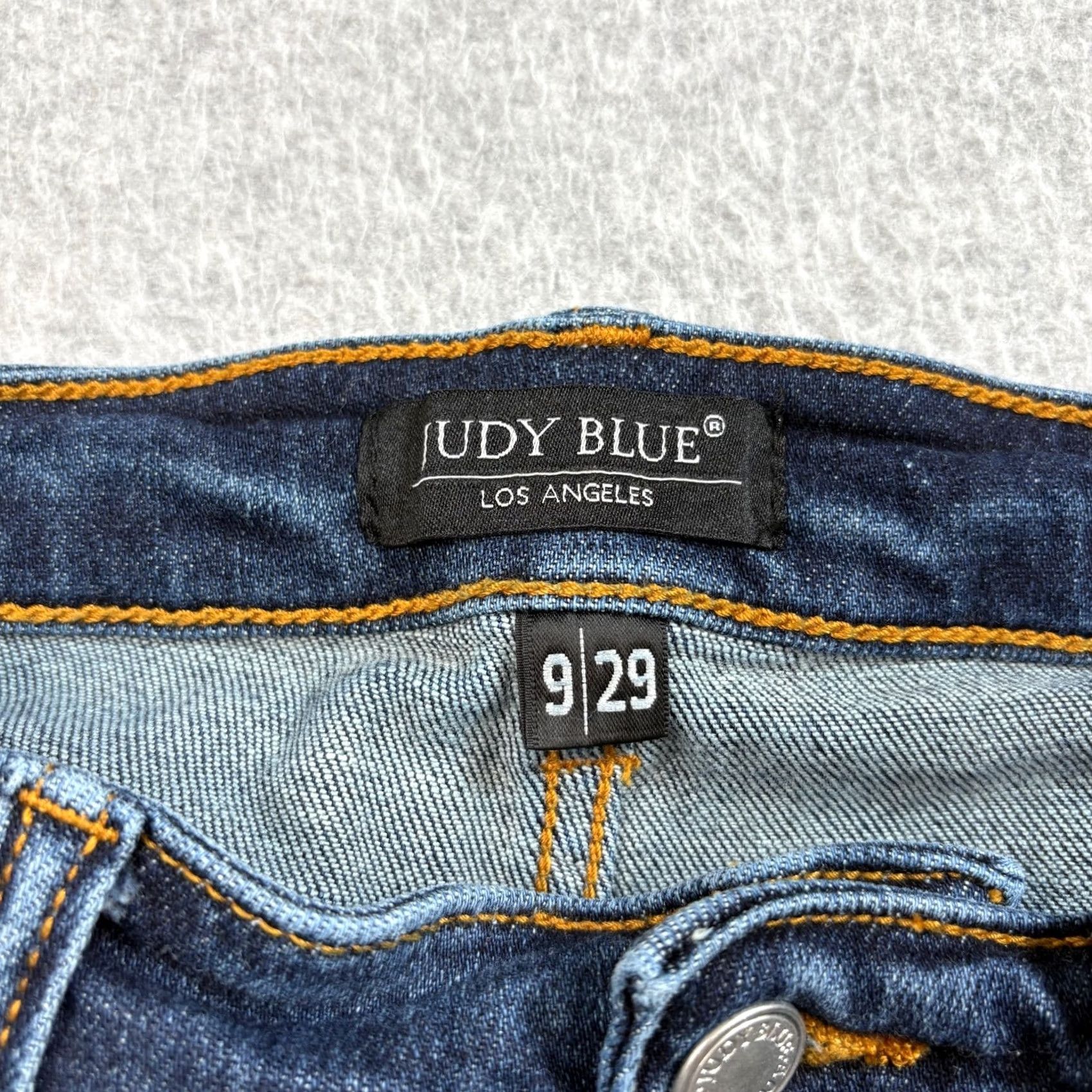 Denime - Replaced "Brand" with "Judy Blue" for a more direct statement Size 30" / US 8 / IT 44 - 3 Thumbnail