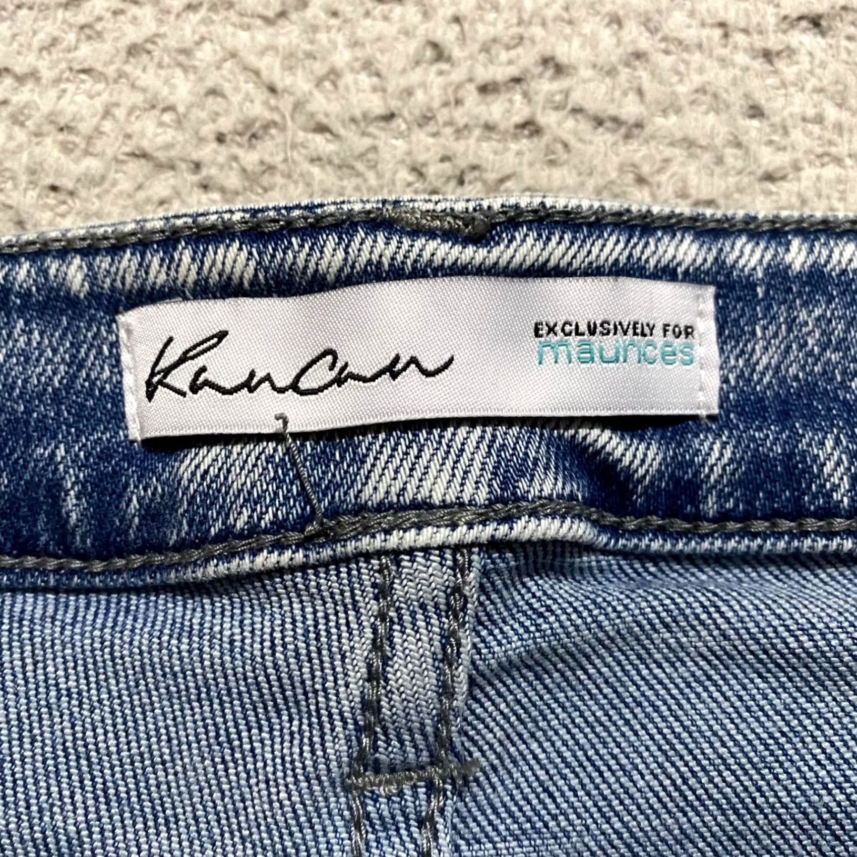 Vintage Kancan Jeans Blue Denim Medium Wash Cropped Straight Womens 31" 5-Pocket Inseam 24" High Rise Cotton Polyester Spandex Relaxed Regular Accessories N/A Size 24" / US 00 / IT 34 - 3 Thumbnail
