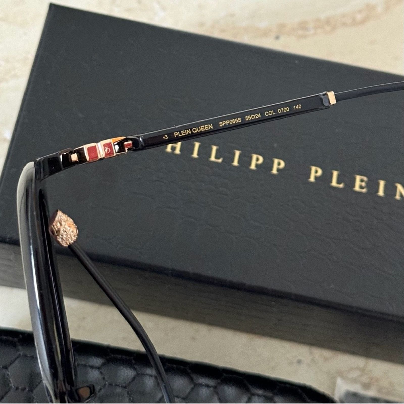 Philipp Plein New Philipp Plein Queen SPP065S Col0700 Sunglasses Authentic Size ONE SIZE - 10 Thumbnail
