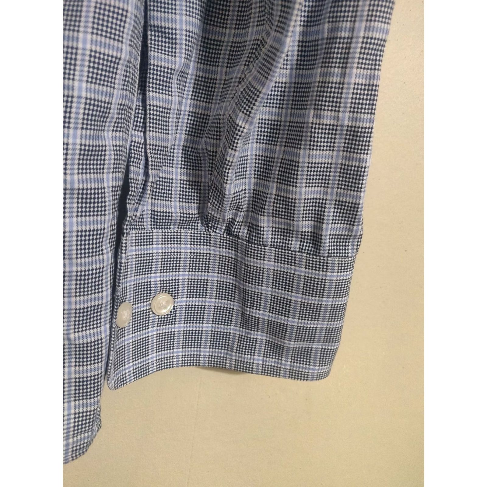 Hugo Boss HUGO BOSS Dress Shirt Sharp Fit Houndstooth Plaid Cutaway L/S Men's 16 34/35 Size 42R - 4 Thumbnail