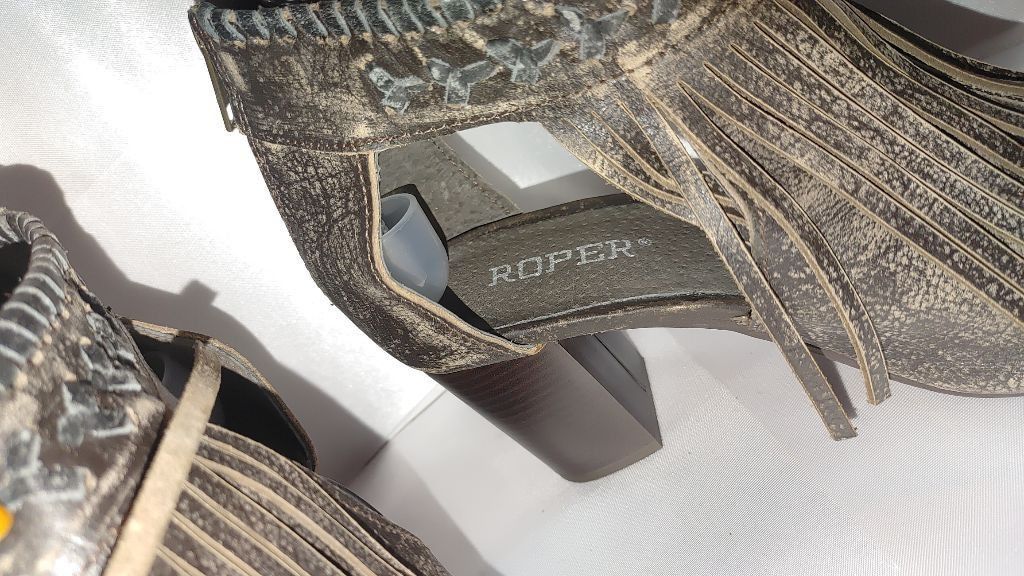 Roper Roper Bettina Fringe Peep Toe Shottie Size 7.5 Size US 7.5 / IT 37.5 - 8 Thumbnail