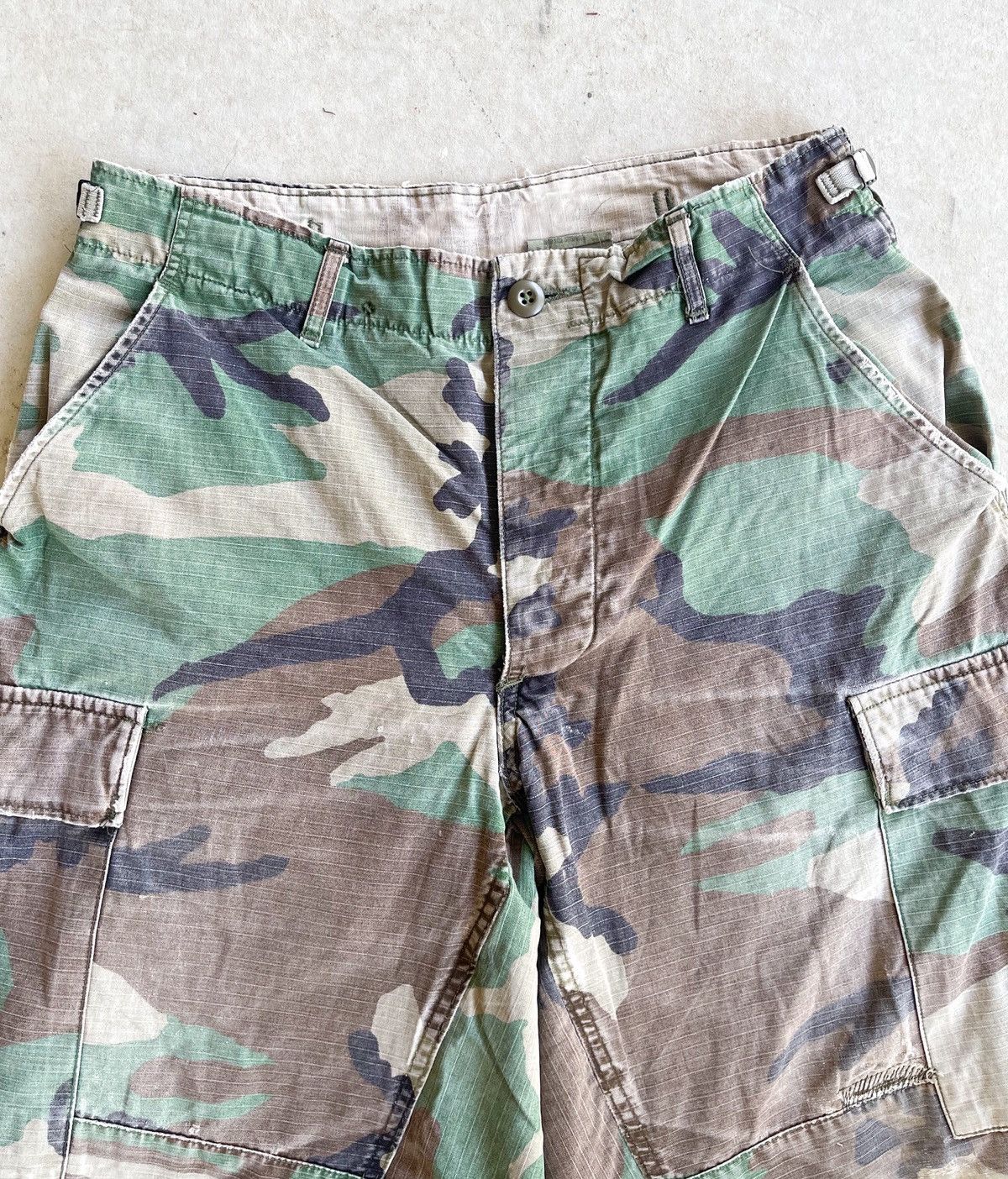 Other VINTAGE U.S. MILITARY CARGO SHORTS (CUSTOM) Size US 31 - 2 Thumbnail