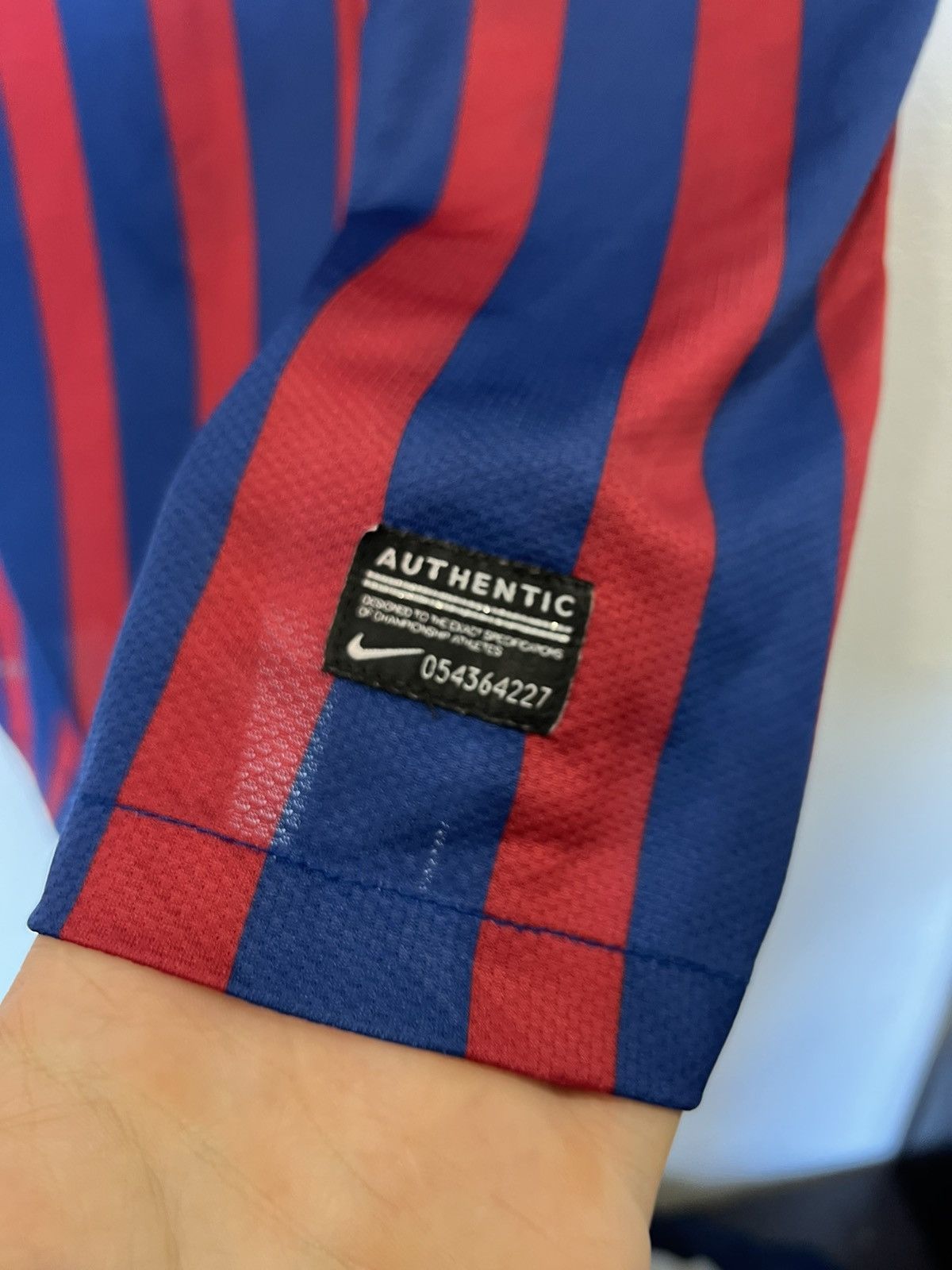 Nike Nike Barcelona 2011/2012 Home Kit Soccer Jersey Football Size US L / EU 52-54 / 3 - 5 Thumbnail