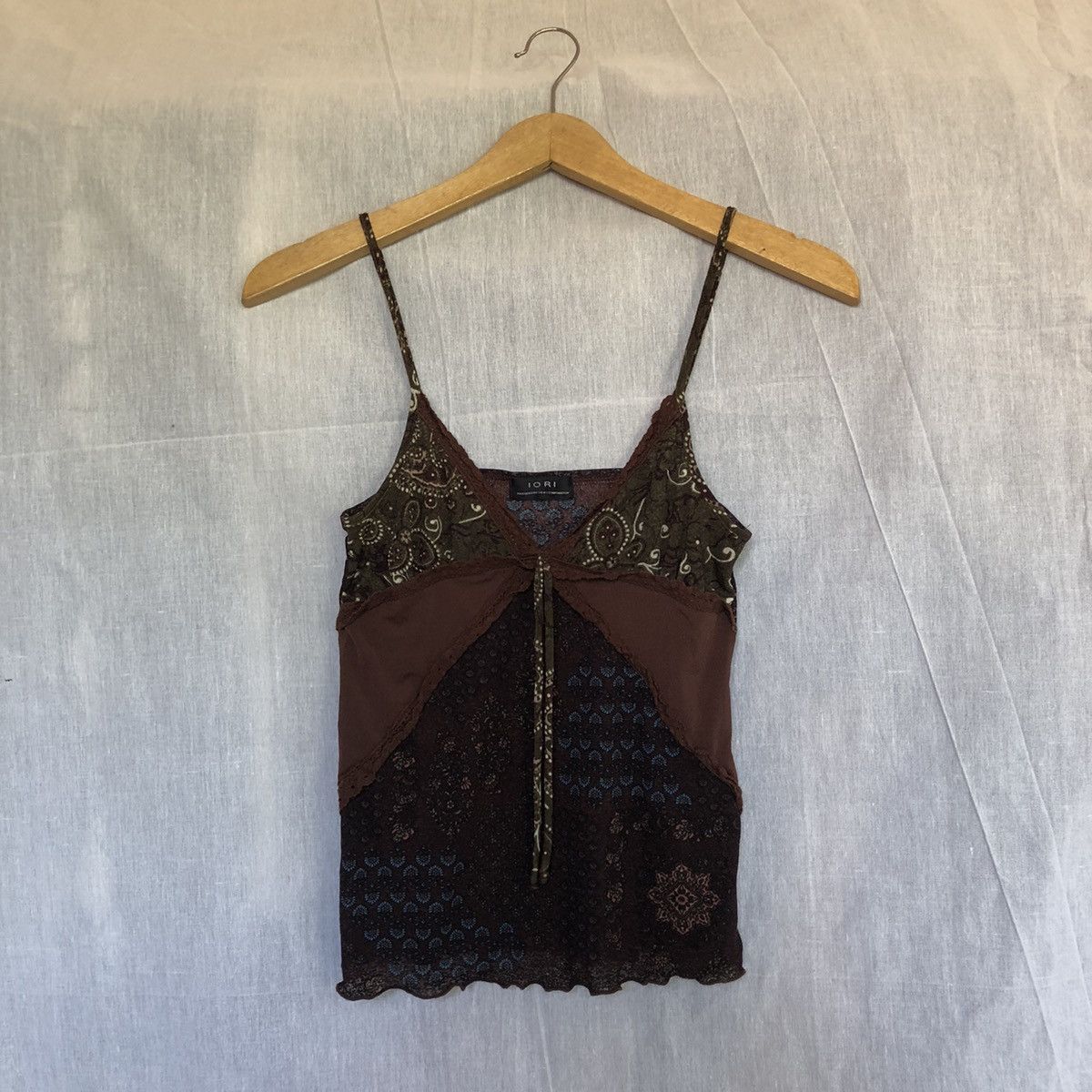 Beauty Beast y2k vintage amazing tanktop japan style Size M / US 6-8 / IT 42-44 - 1 Thumbnail