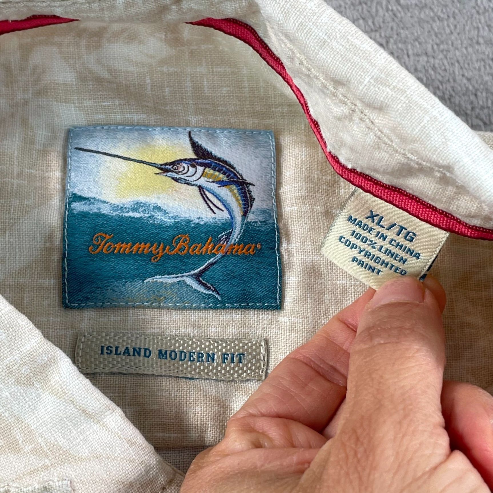 Tommy Bahama Tommy Bahama Island Modern Fit Shirt Men XL Beige Floral Hawaii 100% Linen NWOT Floral Beach Hawaiian Summer Mens Size US XL / EU 56 / 4 - 2 Thumbnail
