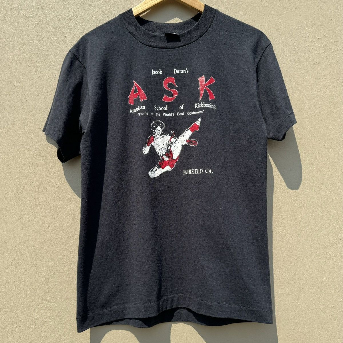 Vintage Vintage american school of kickboxing 90s tee Size US M / EU 48-50 / 2 - 1 Thumbnail