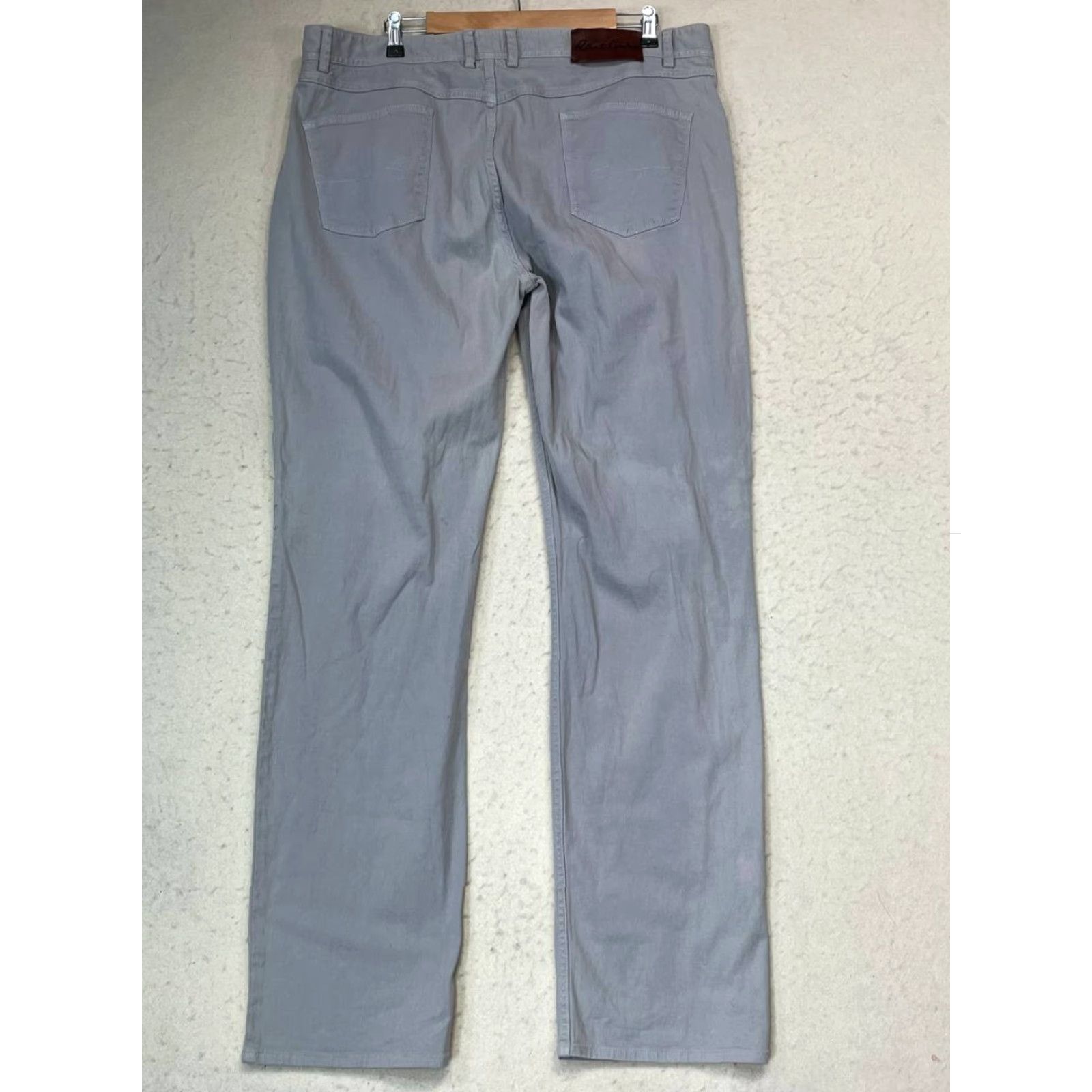 Robert Graham Robert Graham Jeans Pants Men 38 Gray Classic Cotton/Spandex Inseam 34 Jeans Pants Mens Size US 38 / EU 54 - 2 Thumbnail
