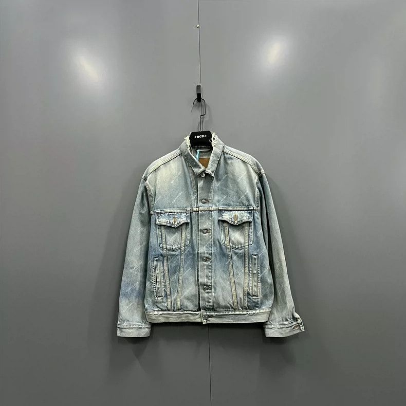 Balenciaga Balenciaga size 34 Bullet Logo Washed Denim Jacket Size XS / US 0-2 / IT 36-38 - 1 Thumbnail