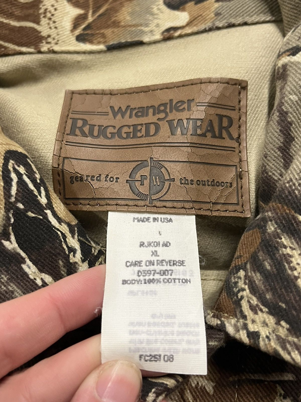 Carhartt × Vintage Realtree camo trucker jacket vintage carhartt style rare Size US XL / EU 56 / 4 - 7 Thumbnail