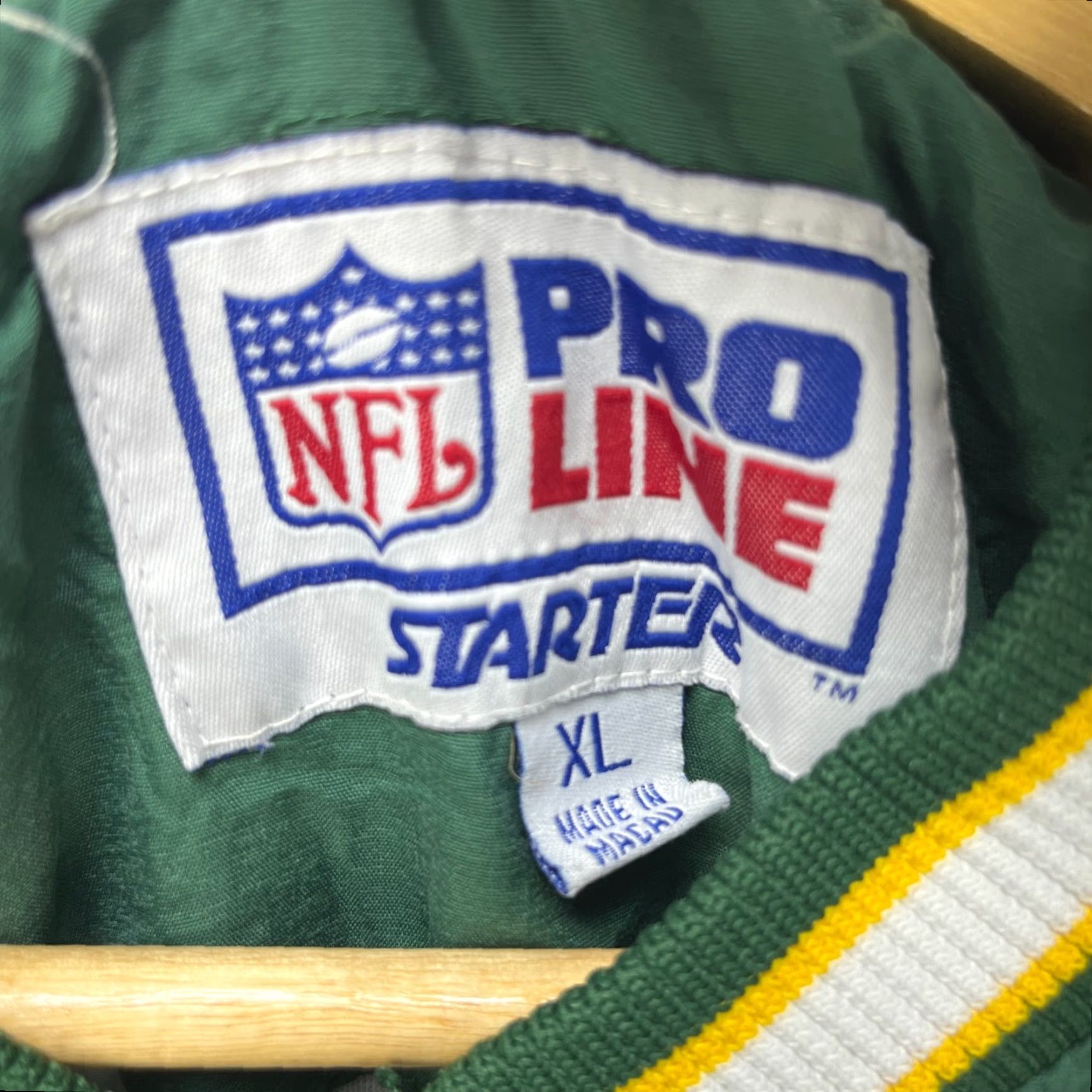 Starter VINTAGE Green Bay Packers Starter Windbreaker Jacket XL Mens NFL Front Pullover Size US XL / EU 56 / 4 - 5 Thumbnail