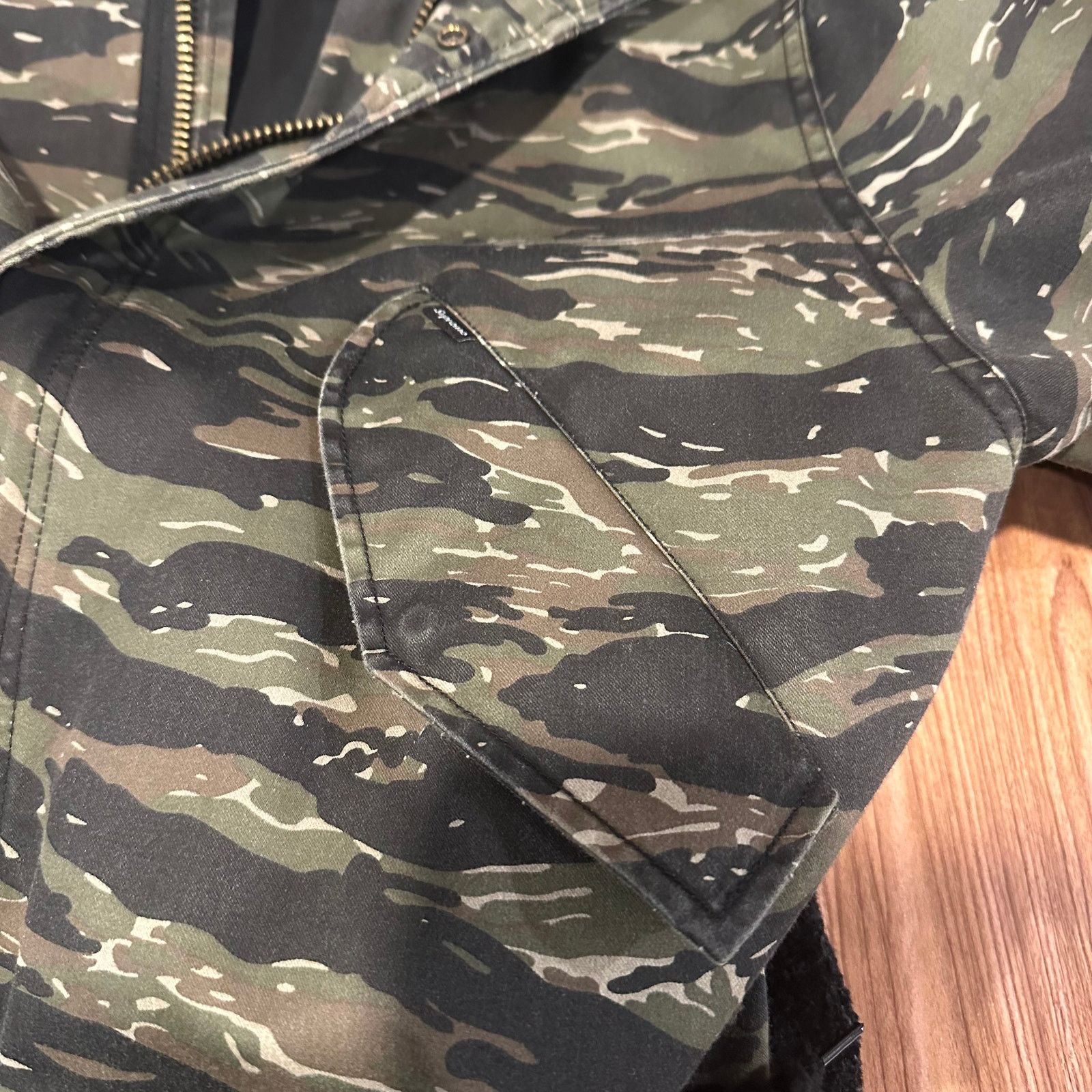 Supreme Supreme Hooded Facemask Parka (SS21) Tigerstripe Camo Size US L / EU 52-54 / 3 - 13 Thumbnail