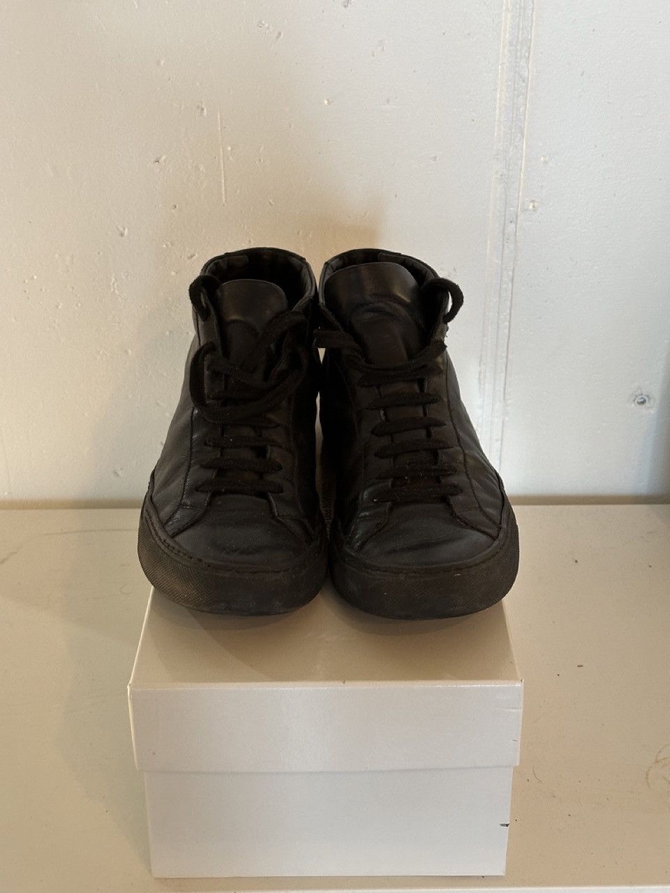 Common Projects Original Achilles Leather High-Top Sneakers Size US 9 / EU 42 - 1 Thumbnail
