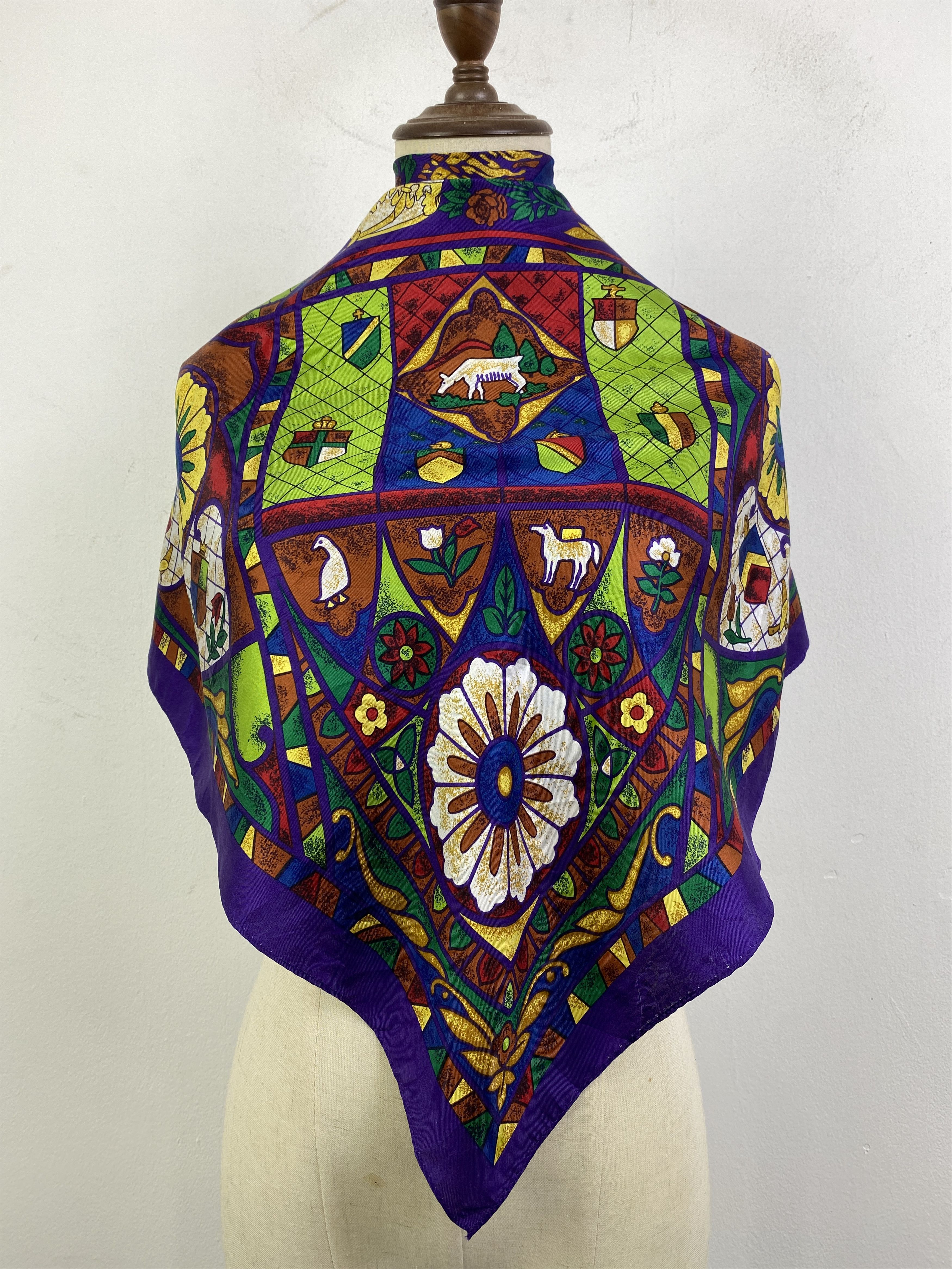 Japanese Brand Vintage Japanese Brand Silk Scarf / Silk Shawl SN0267 Size ONE SIZE - 1 Thumbnail