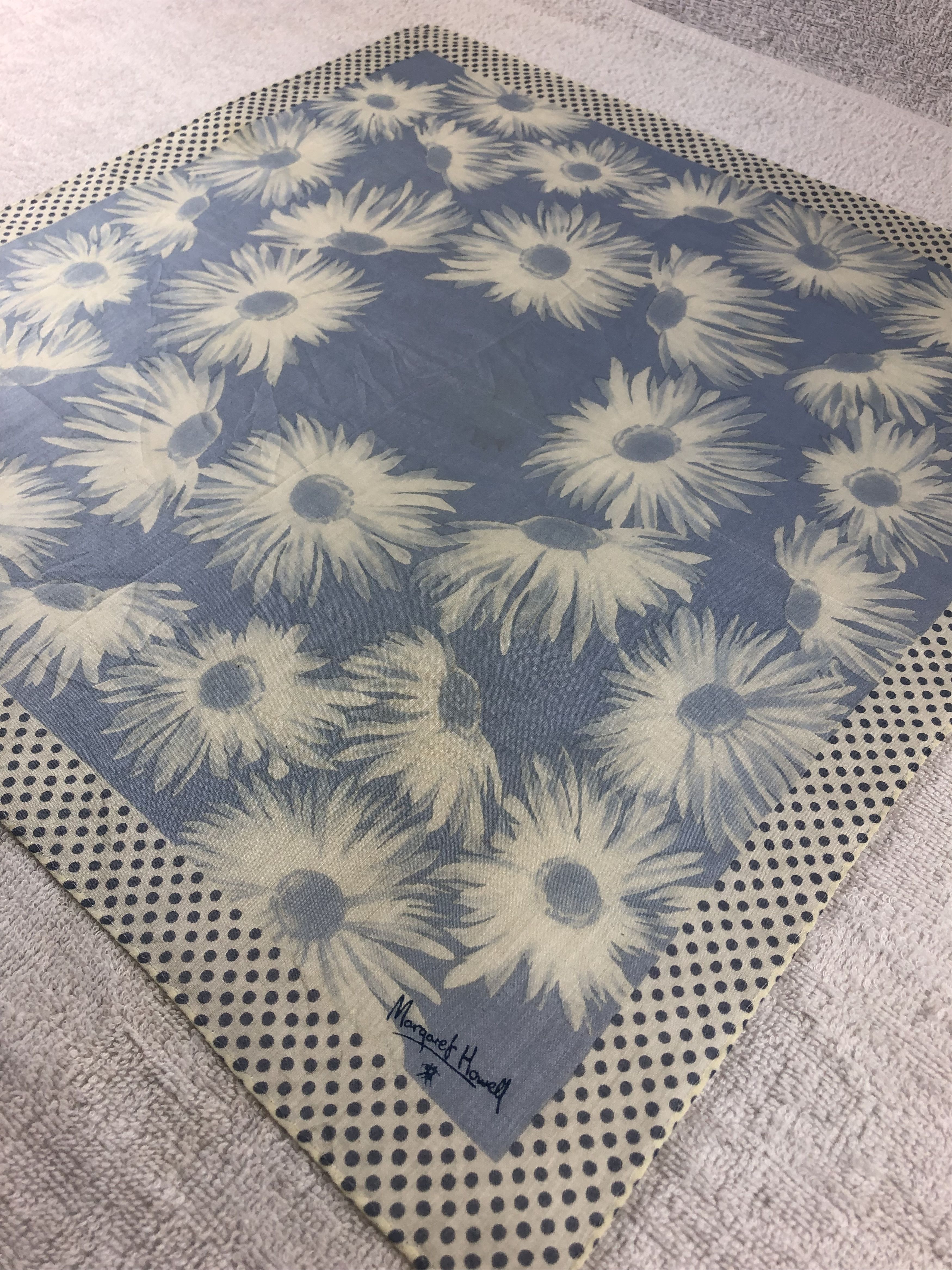 Margaret Howell Margaret Howell Handkerchief / Bandana / Neckerchief Size ONE SIZE - 4 Thumbnail